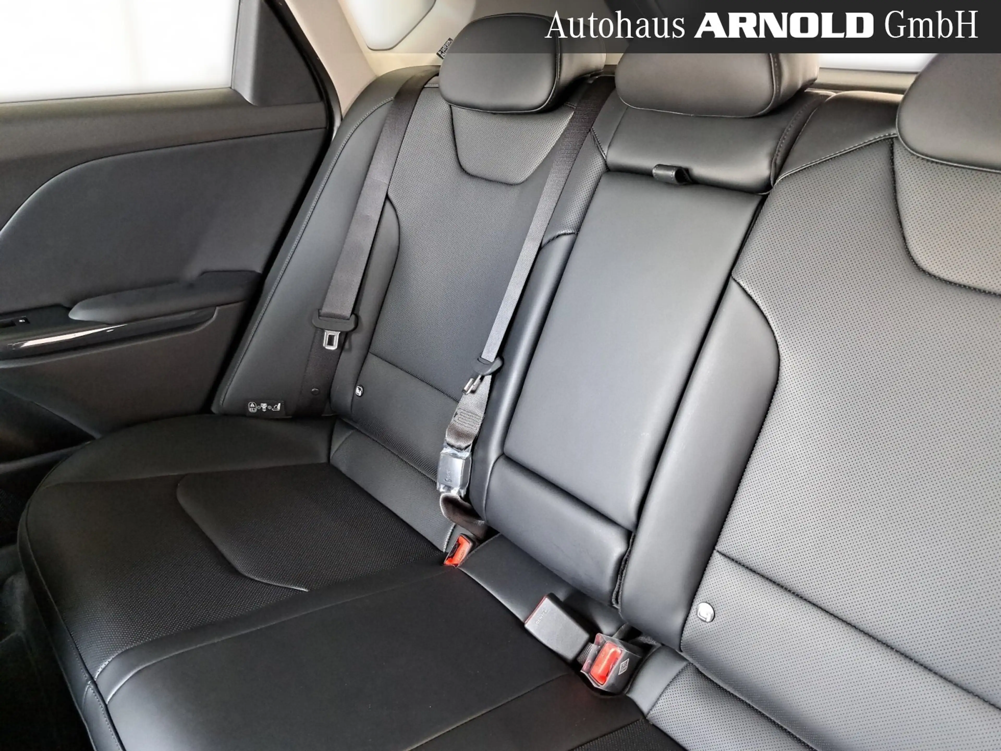 Kia K4 K4 1.6 T-GDI SPIRIT Navi LED Getönte-Sch. Leder — photo 13