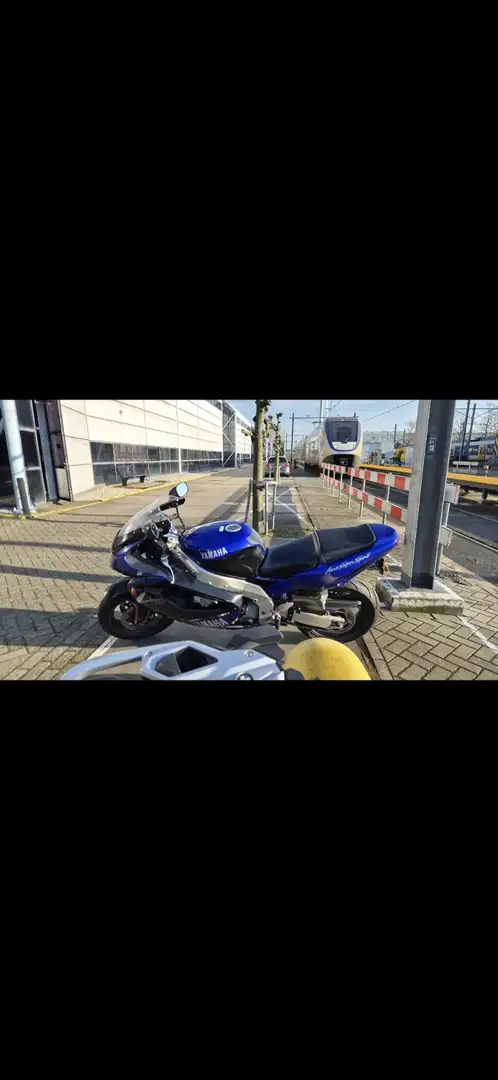 Yamaha YZF 1000 thunder race Bleu - 1