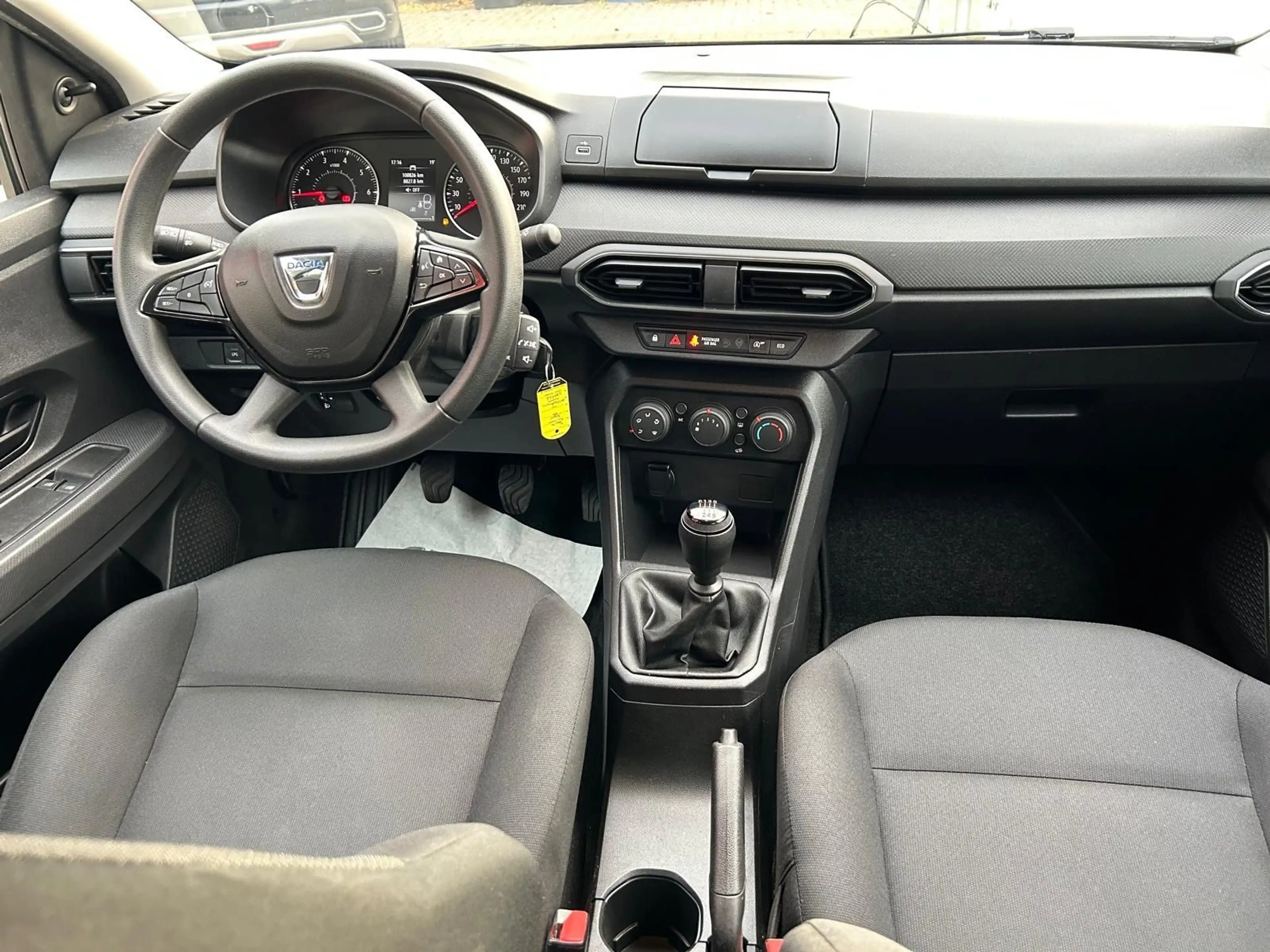 Dacia Jogger Essential/AHK/7-SITZE/GJR/TÜV NEU/TEMP — photo 13