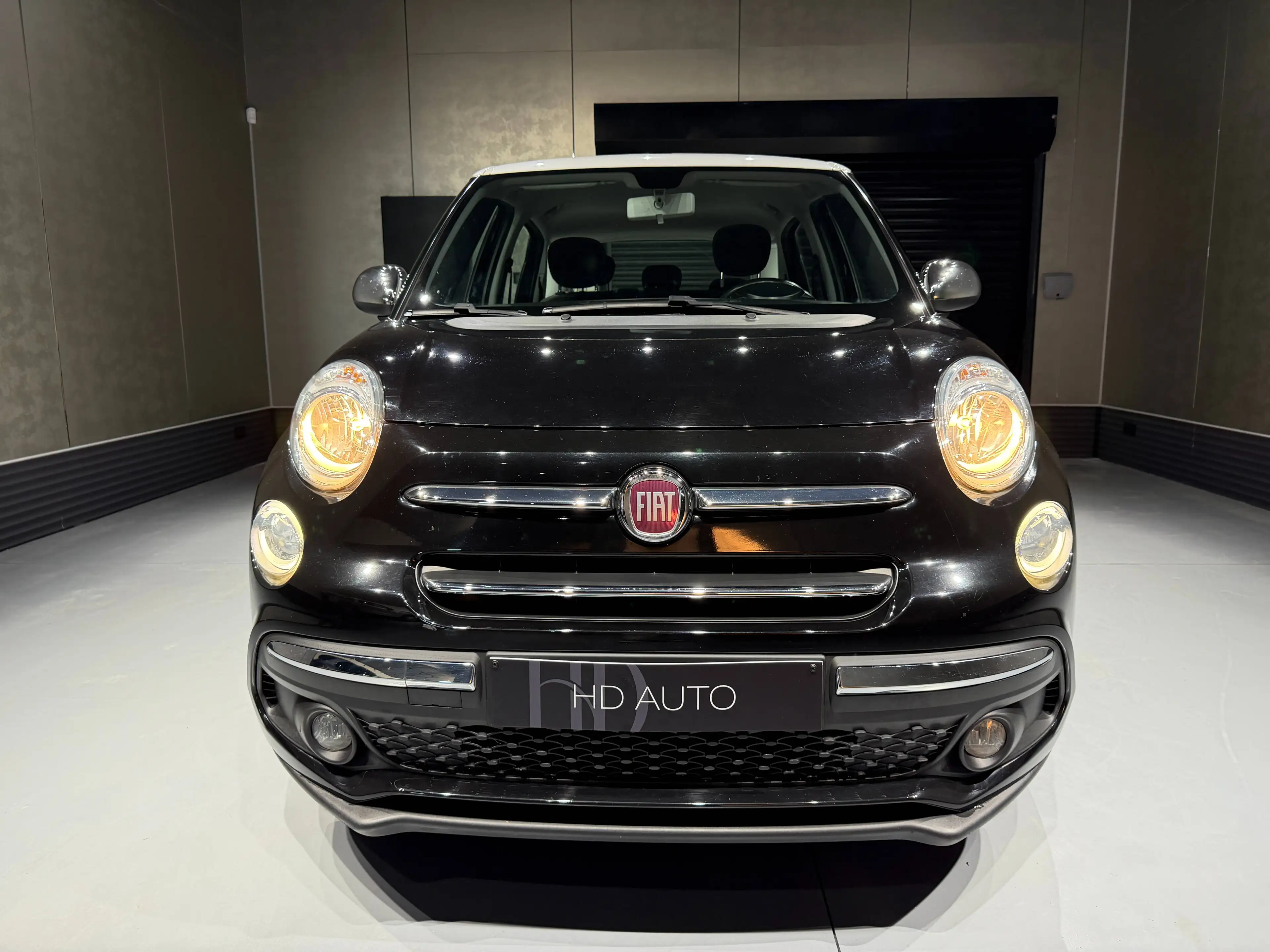 Fiat 500L 500L 1.4i MIRROR SERIE//1ER PRO 98.700KM//GPS//LED//UCONNECT// — photo 5
