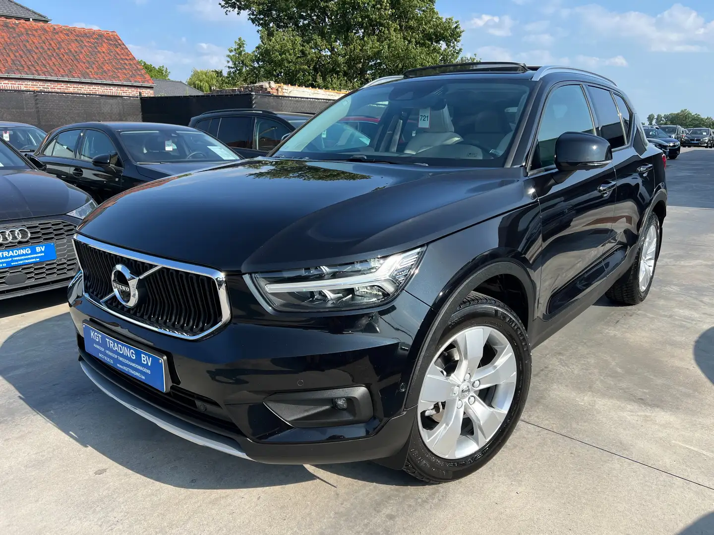 Volvo XC40 1.5 T3 AUTOMAAT NAVI LEDER 360 CAMERA PANO FULL Zwart - 1