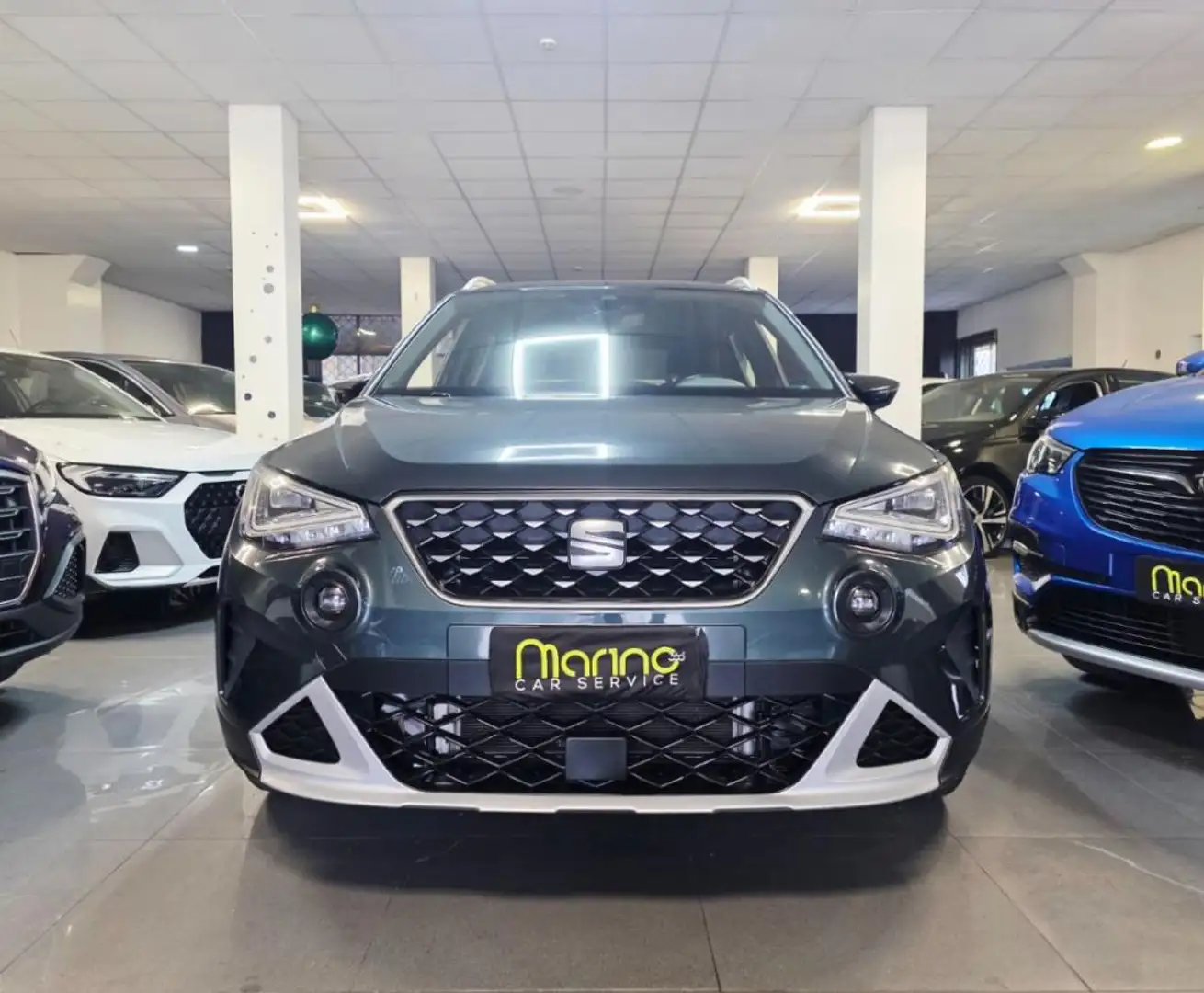 SEAT Arona 1.0 EcoTSI XCELLENCE Grün - 1