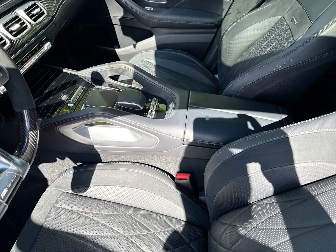 Mercedes-Benz GLE снимка Mercedes-Benz GLE
