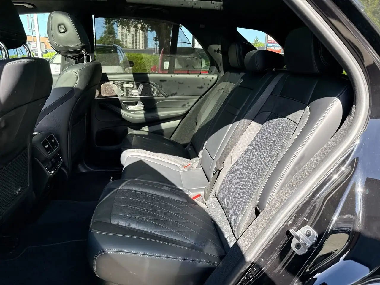 Mercedes-Benz GLE снимка Mercedes-Benz GLE