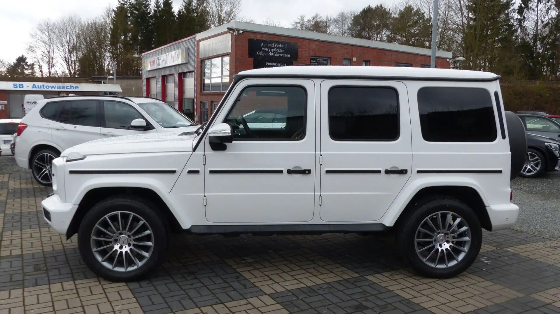 Mercedes-Benz G 500 Exlcusiv LED SHD Burmester Standhzg360° Blanco - 2