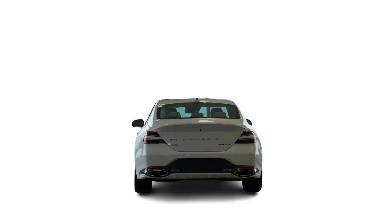 Genesis G70 снимка Genesis G70