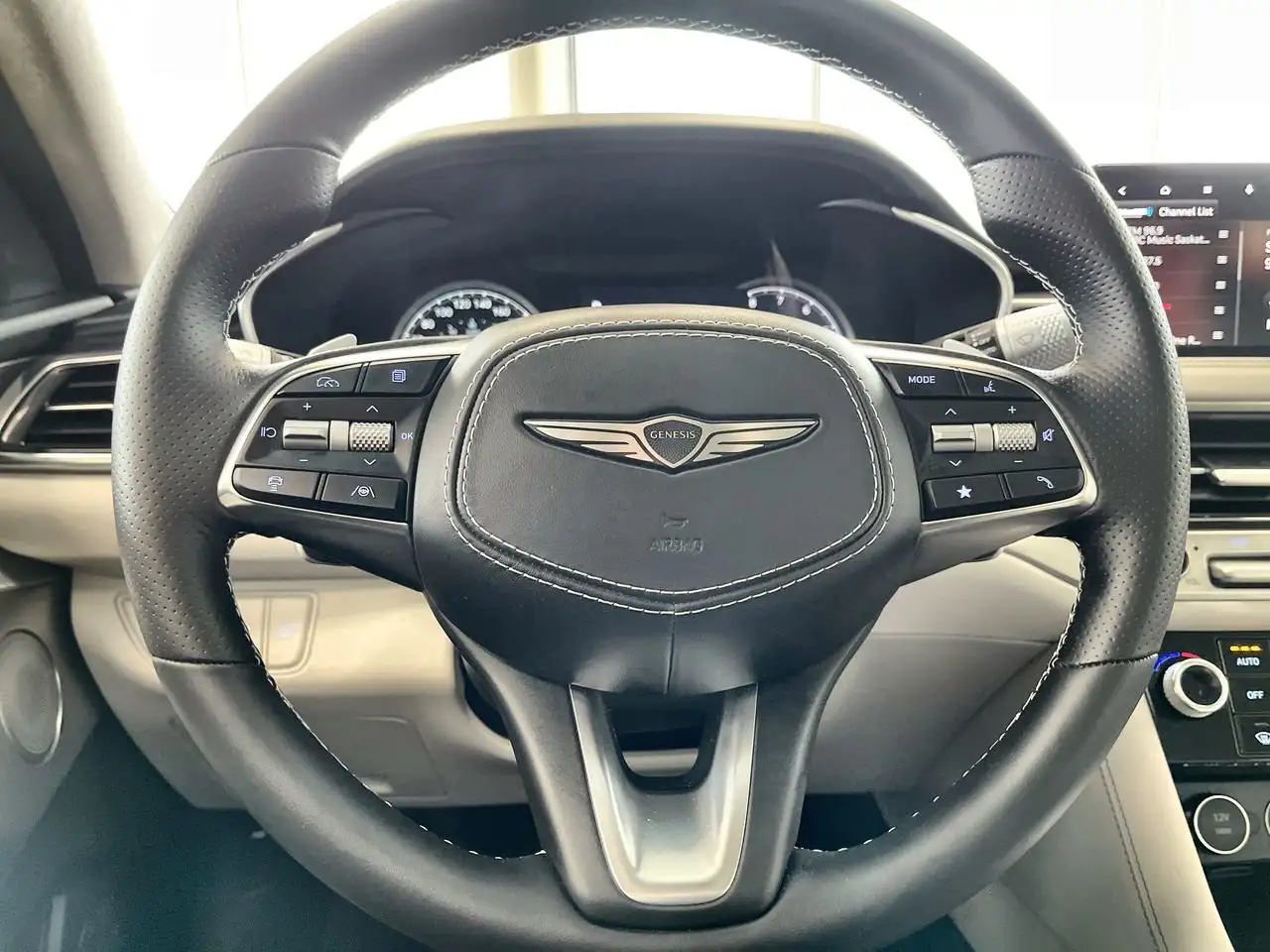 Genesis G70 снимка Genesis G70