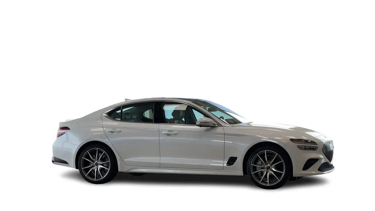 Genesis G70 снимка Genesis G70