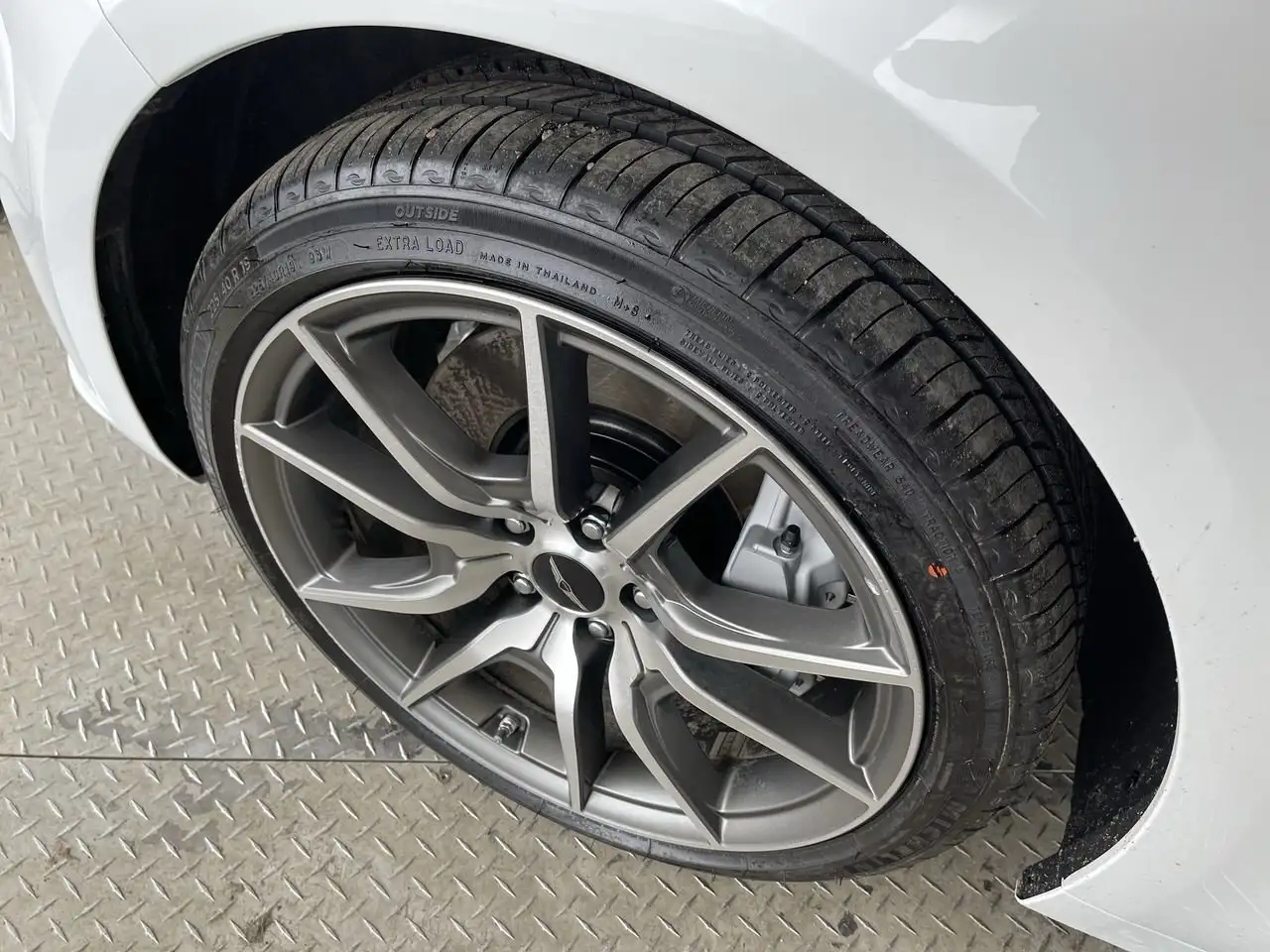 Genesis G70 снимка Genesis G70