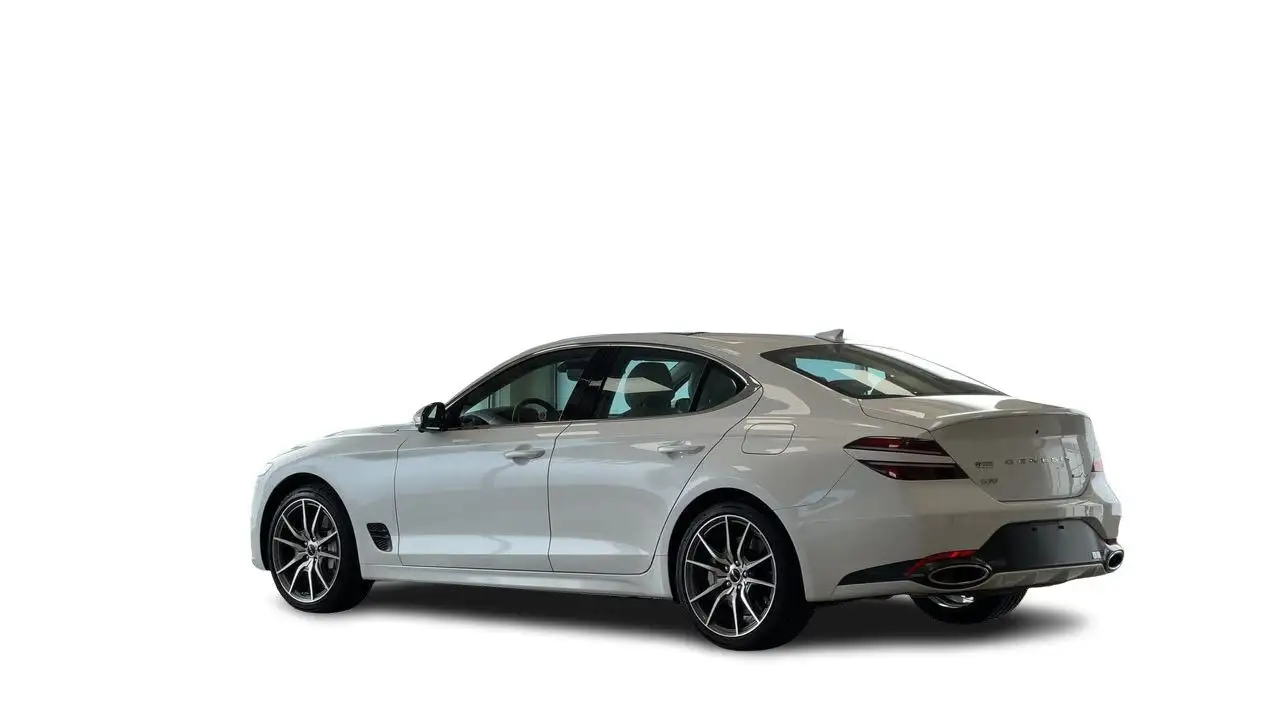 Genesis G70 снимка Genesis G70