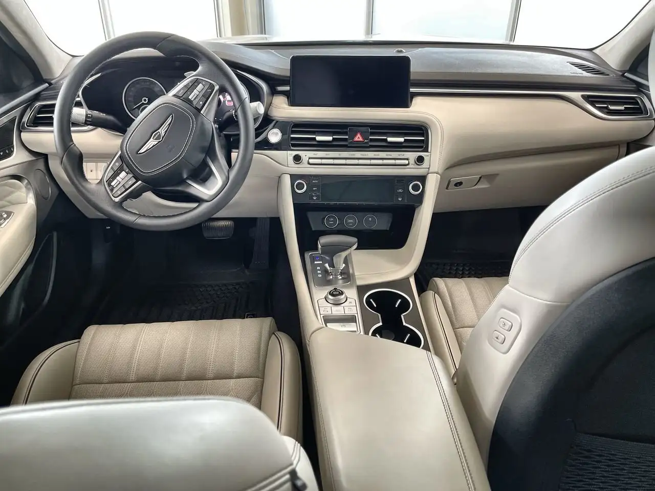 Genesis G70 снимка Genesis G70