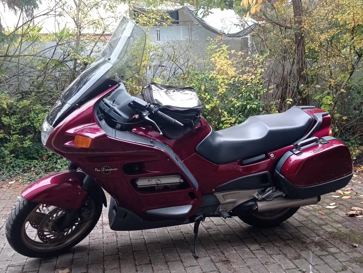 Honda Pan European ST 1100 Rot - 1