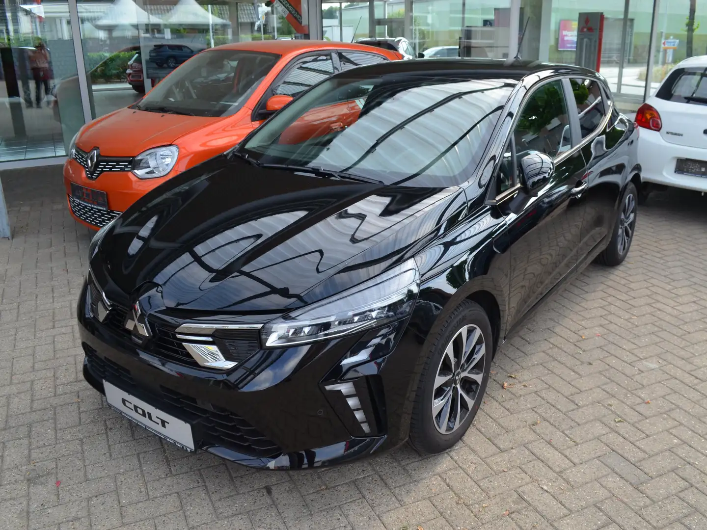 Mitsubishi Colt Plus Noir - 2