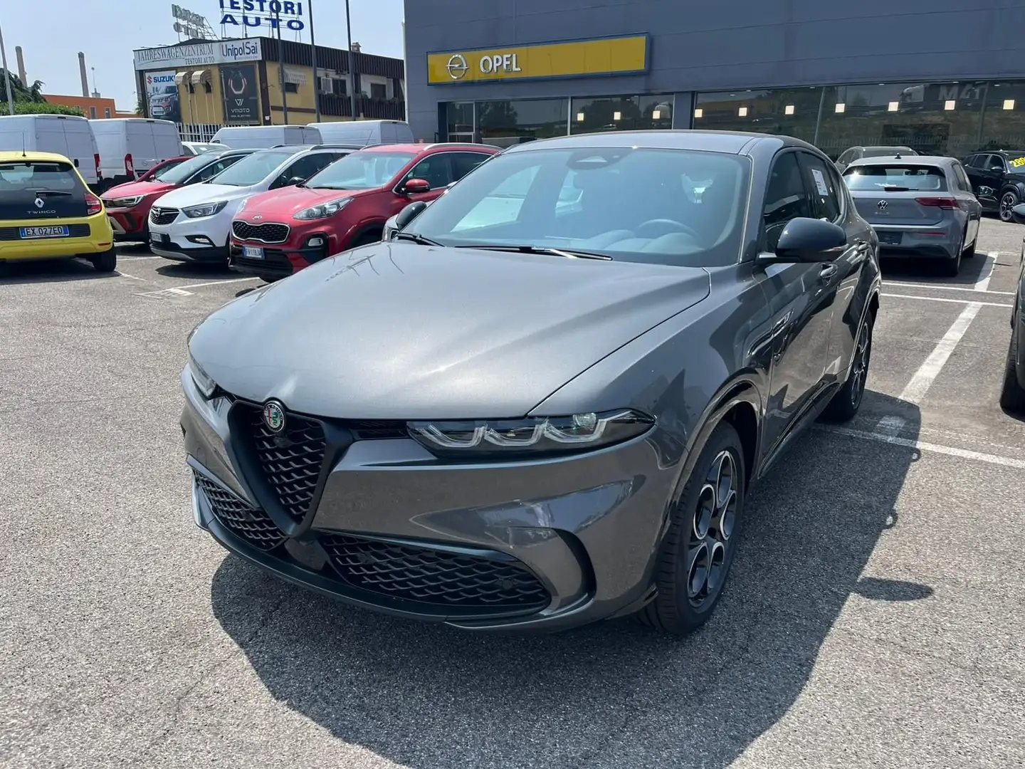 Alfa Romeo Tonale Tonale 1.5 hybrid Sprint 130cv tct7 Gris - 1