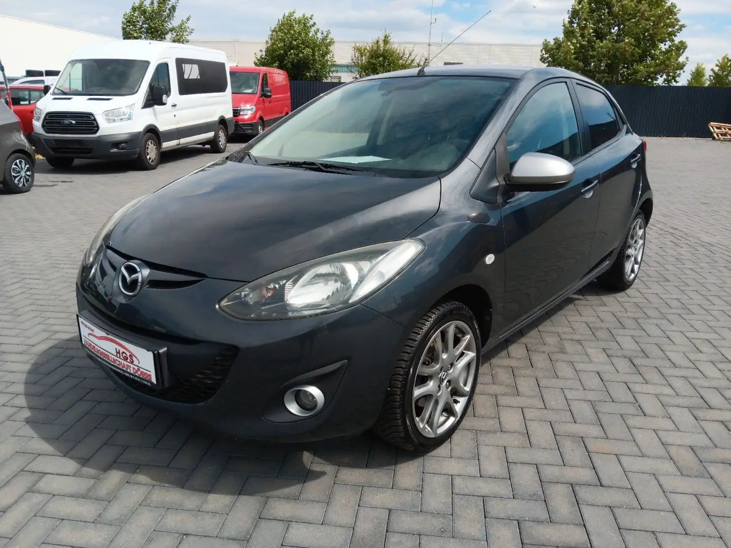 Mazda 2 Lim. 1.3 Sendo Klima Navi Plus Gris - 1