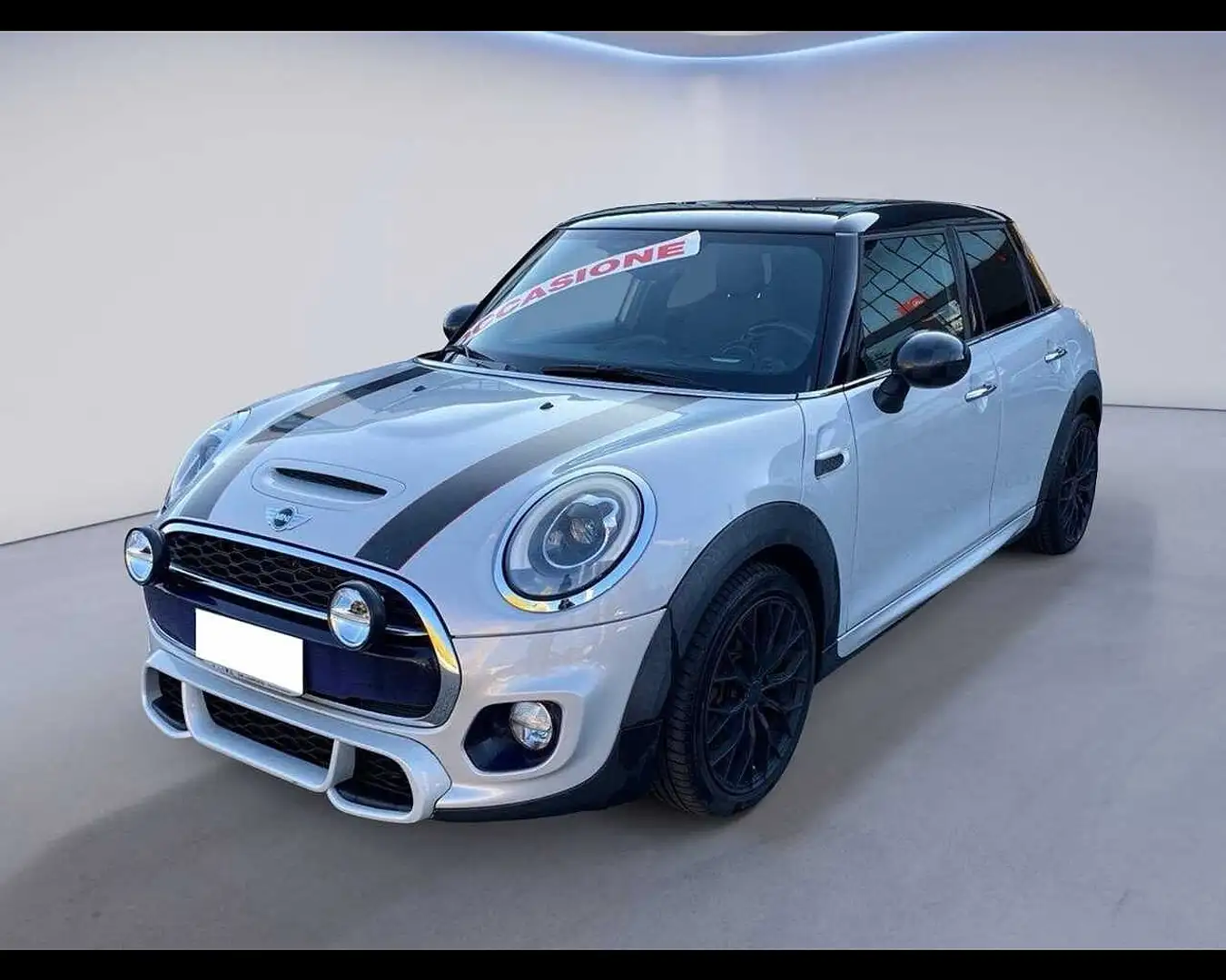 MINI Mini IV F55-F56 2014 Mini 2.0 Cooper SD Hype 5p au Blanc - 1