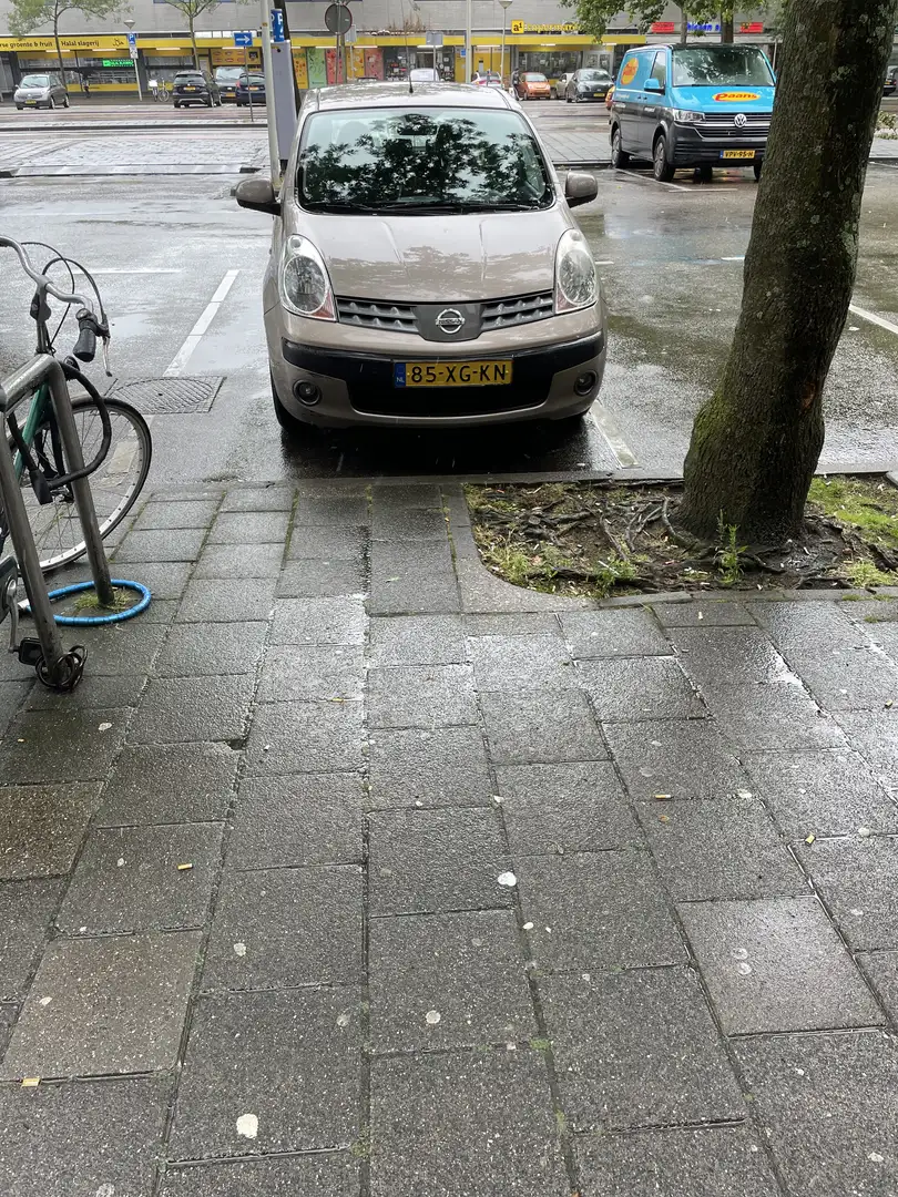 Nissan Note 1.6 Acenta Brun - 1