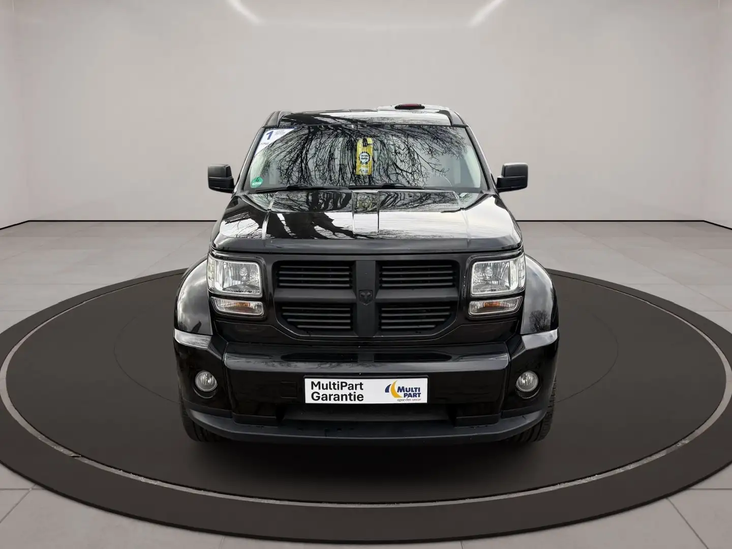 Dodge Nitro SXT Schwarz - 2