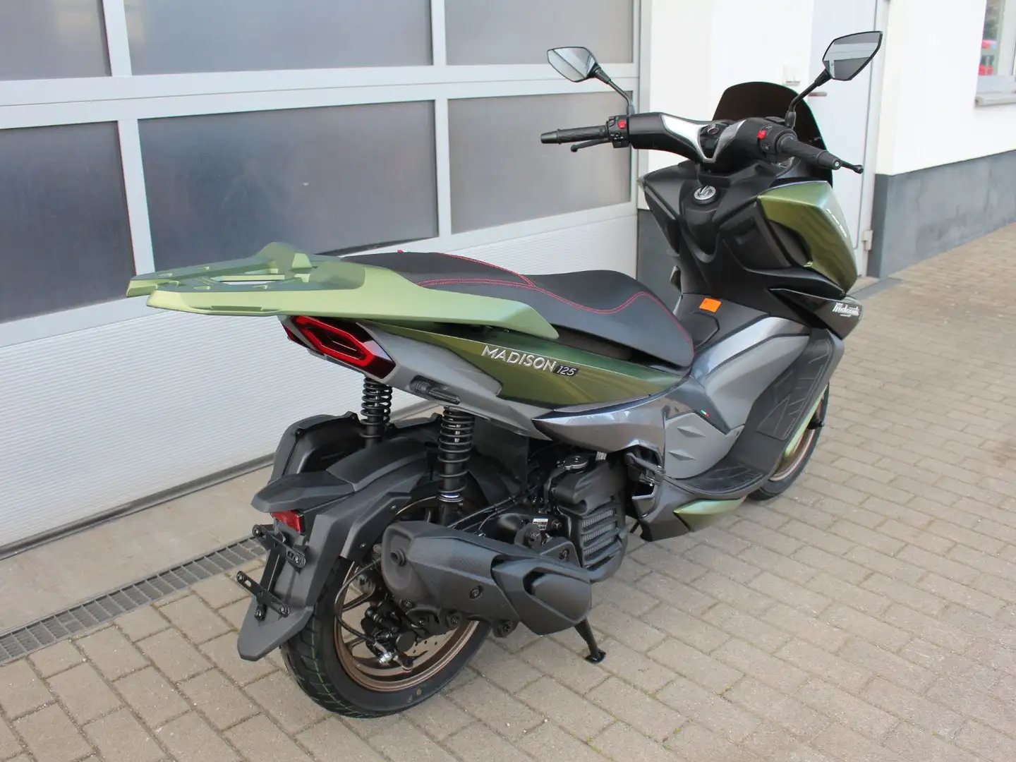 Malaguti Madison 125 ABS verschiedene Farben Verde - 2