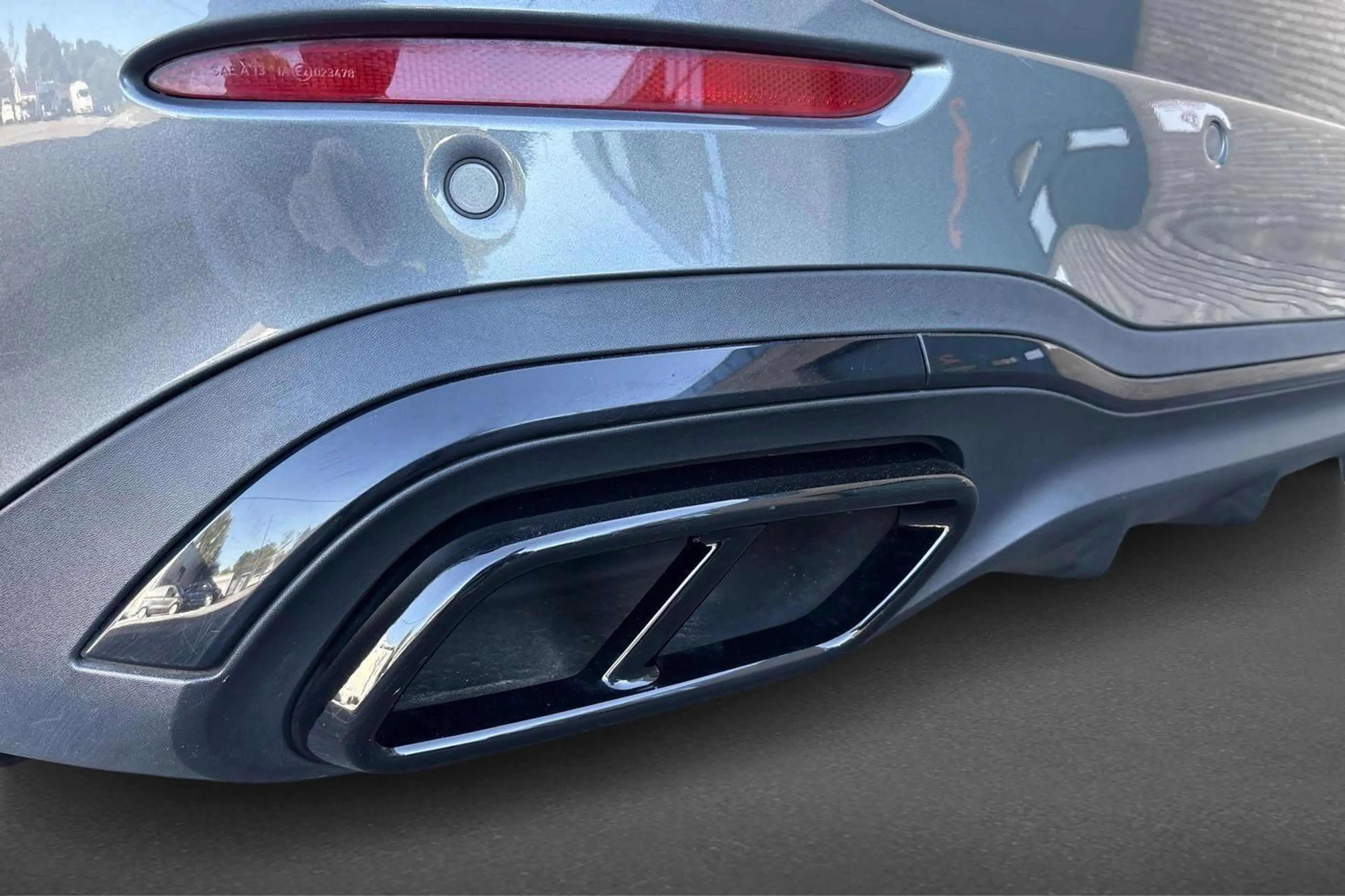 Mercedes-Benz C 300 Break C e AMG Line — photo 8