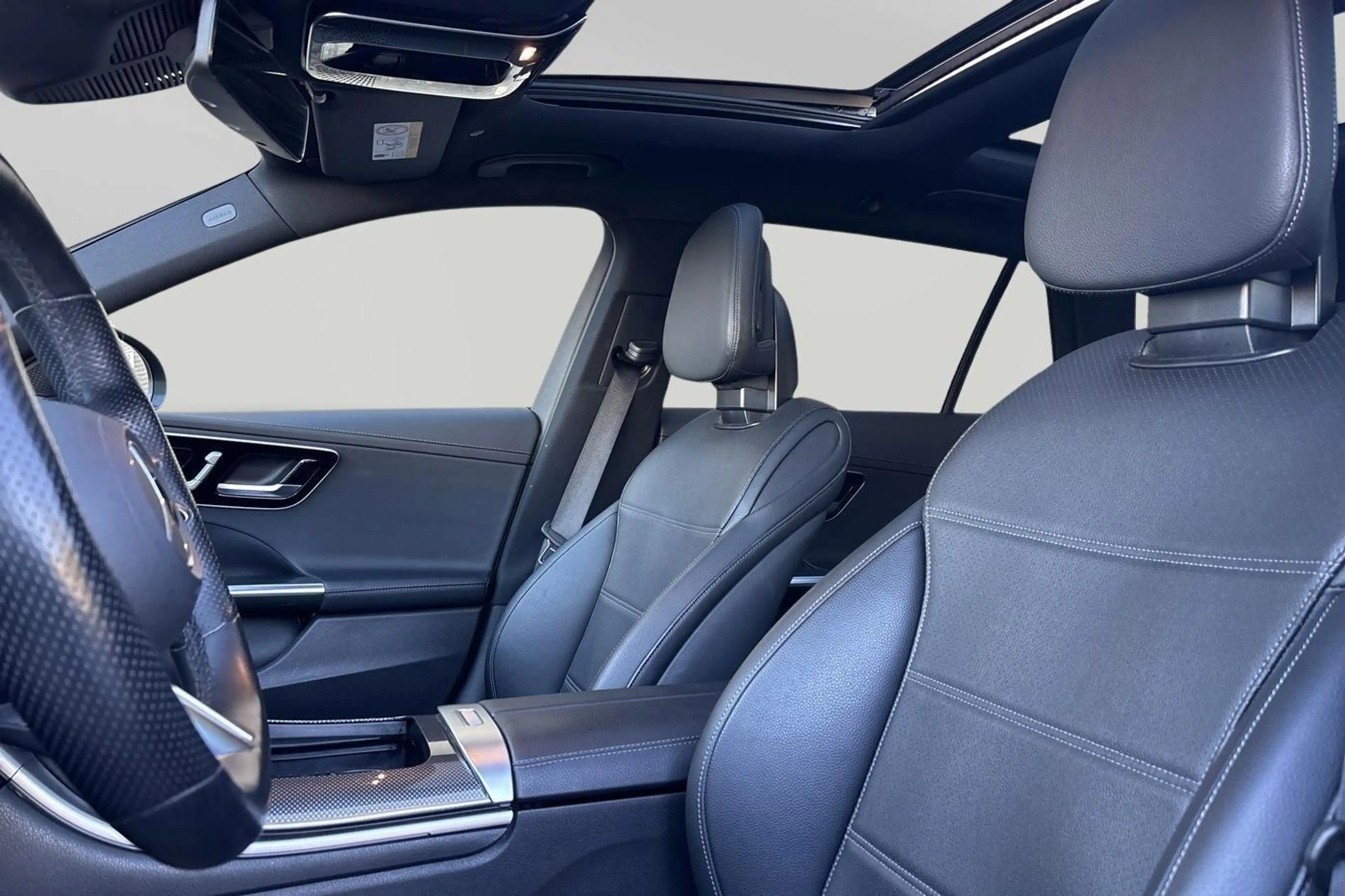 Mercedes-Benz C 300 Break C e AMG Line — photo 6