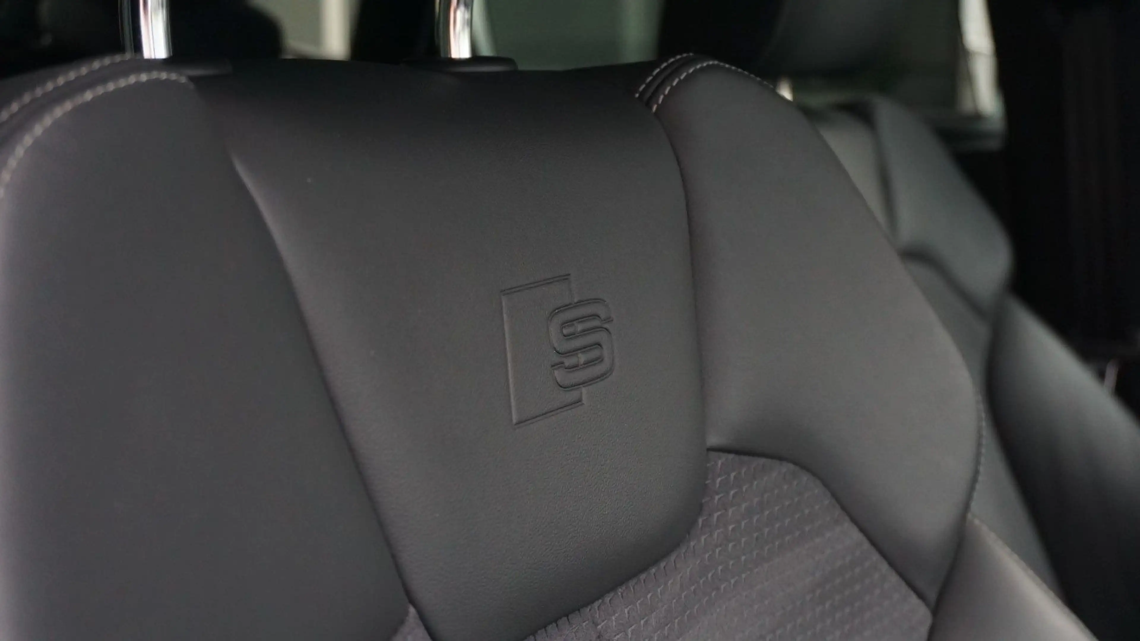 Audi SQ5 KAMERA*ACC*MATRIX*AHK*KEYLESS*TOTW*LHZ*TOP!! — photo 22