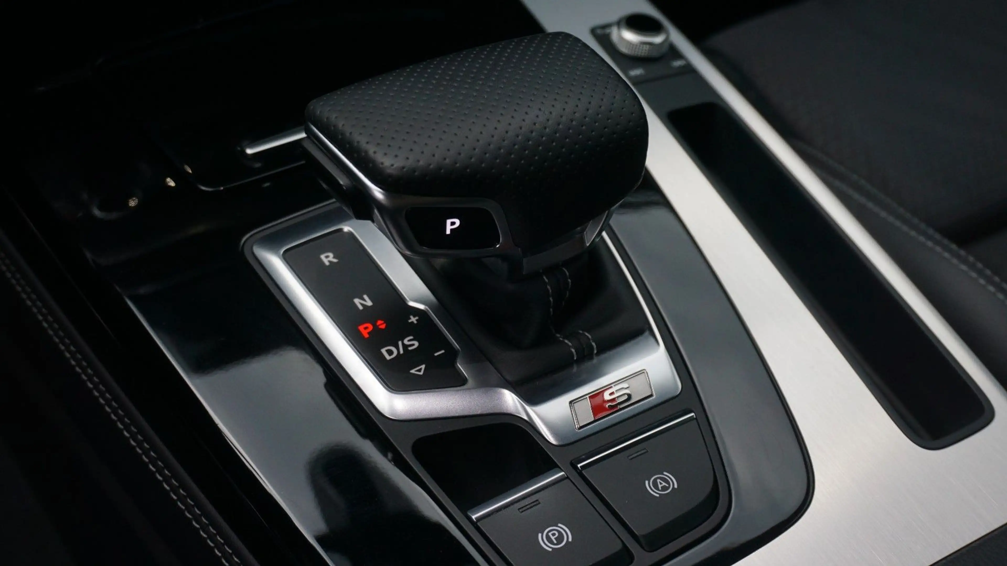 Audi SQ5 KAMERA*ACC*MATRIX*AHK*KEYLESS*TOTW*LHZ*TOP!! — photo 21