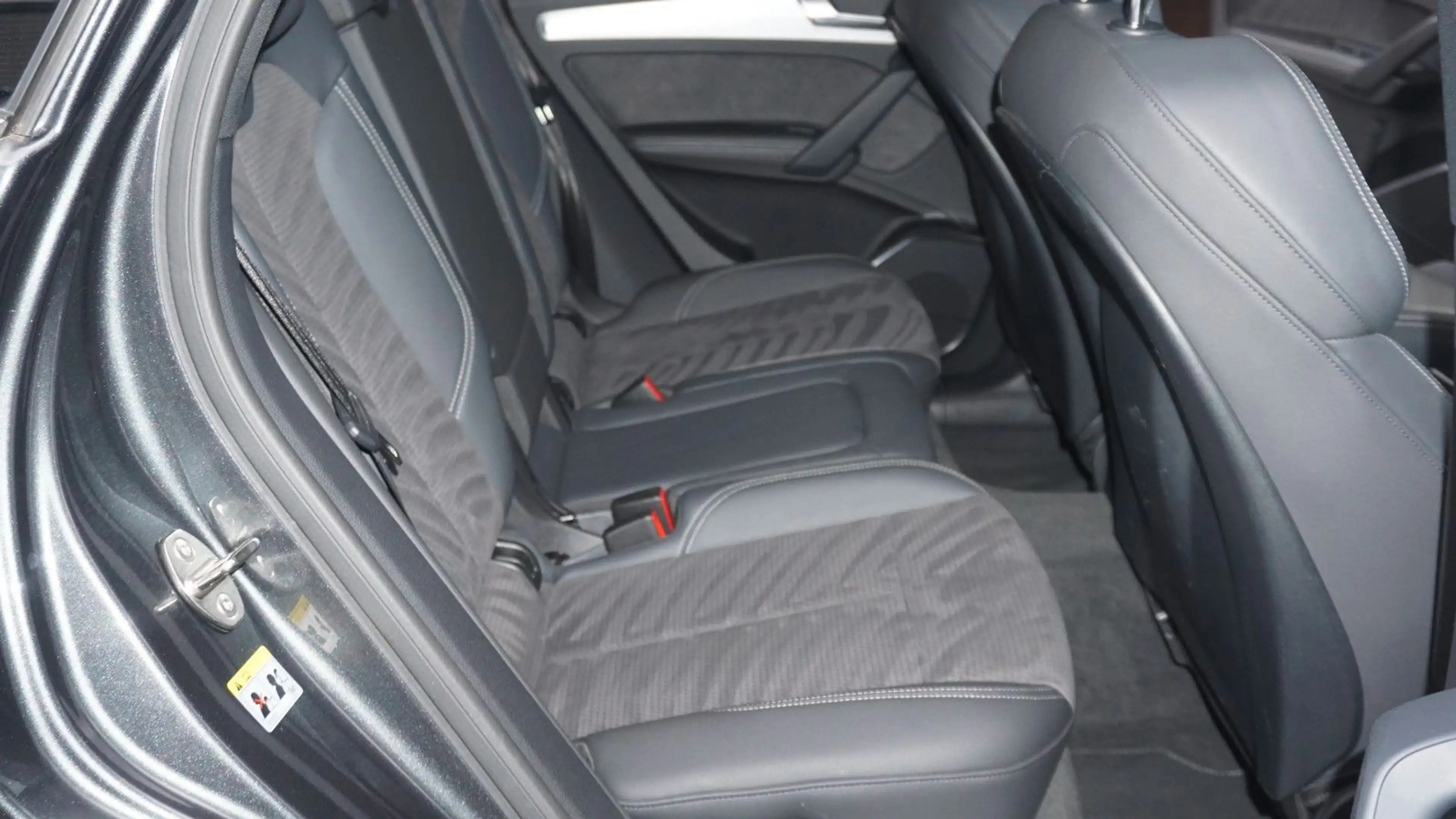 Audi SQ5 KAMERA*ACC*MATRIX*AHK*KEYLESS*TOTW*LHZ*TOP!! — photo 11