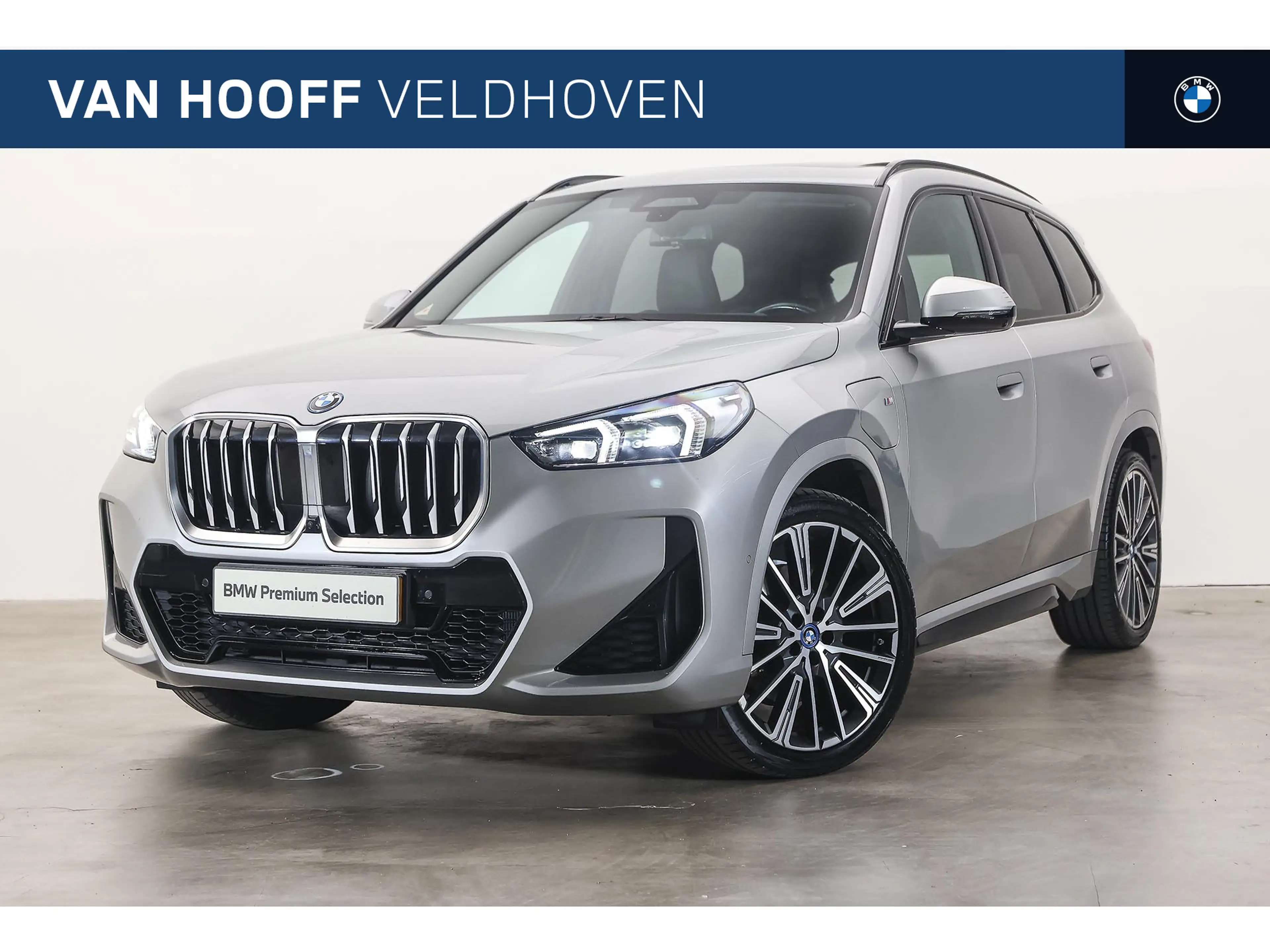 BMW X1 xDrive30e M Sport Automaat / Trekhaak / Panoramada