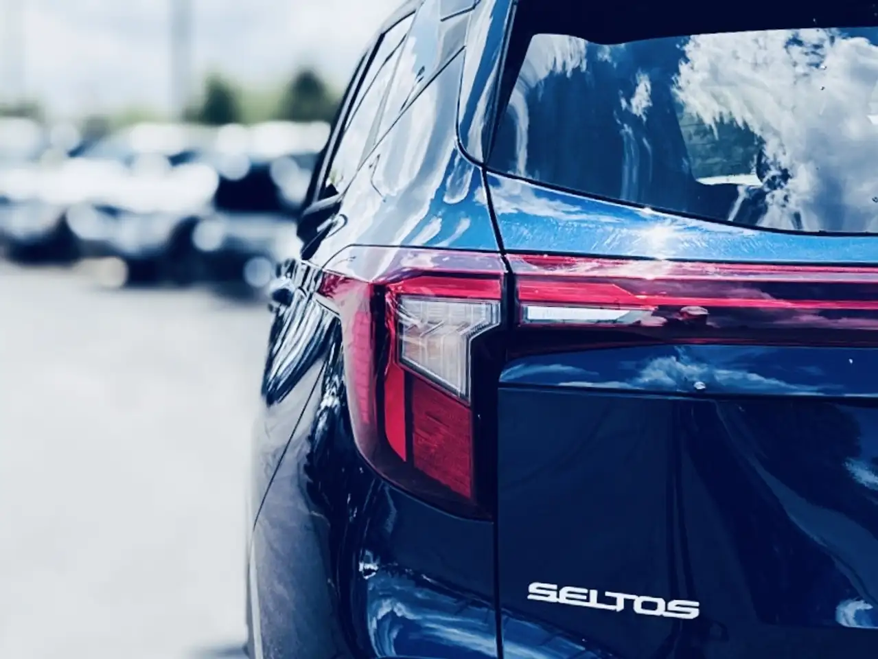 Kia Seltos снимка Kia Seltos