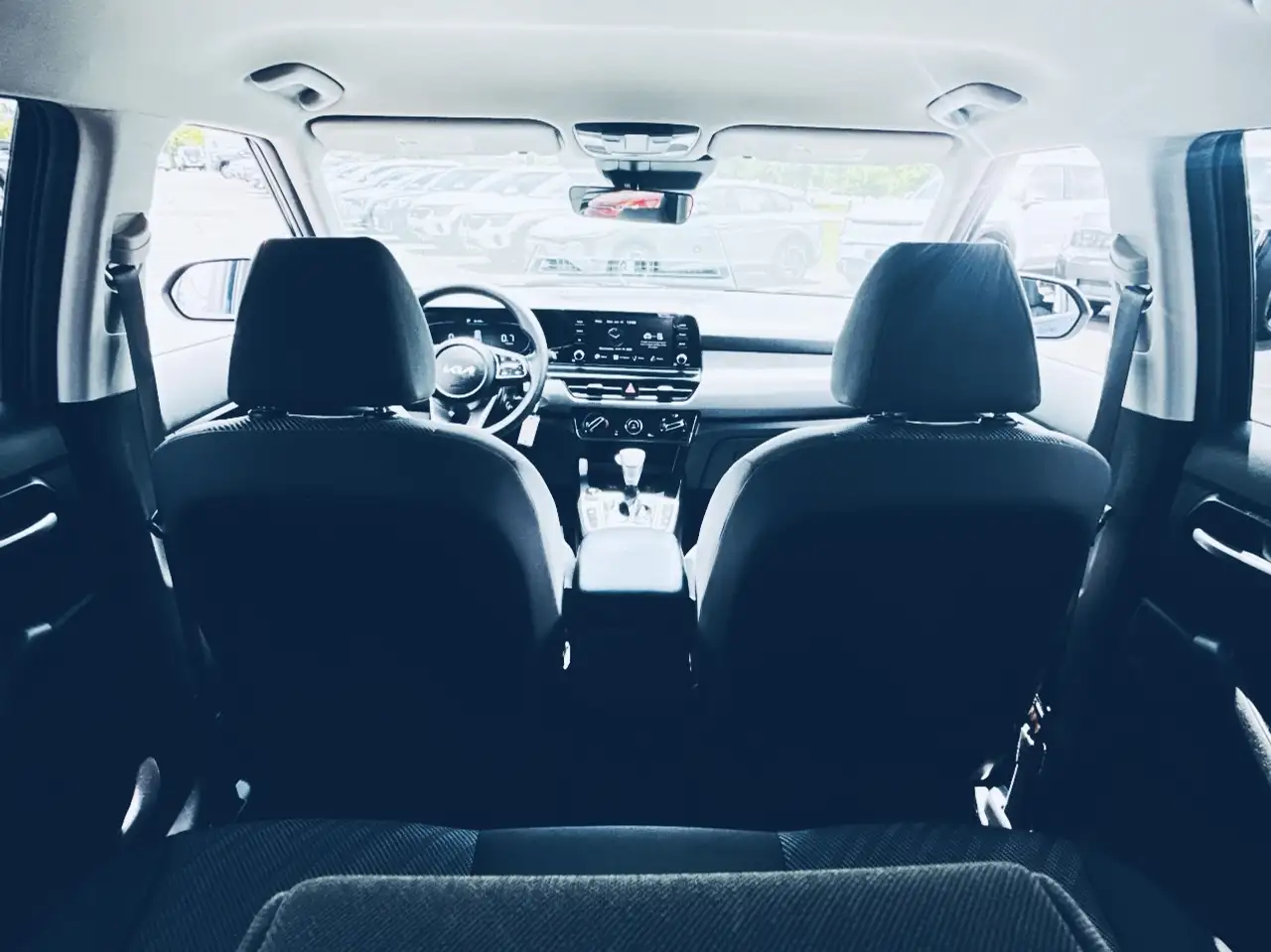 Kia Seltos снимка Kia Seltos