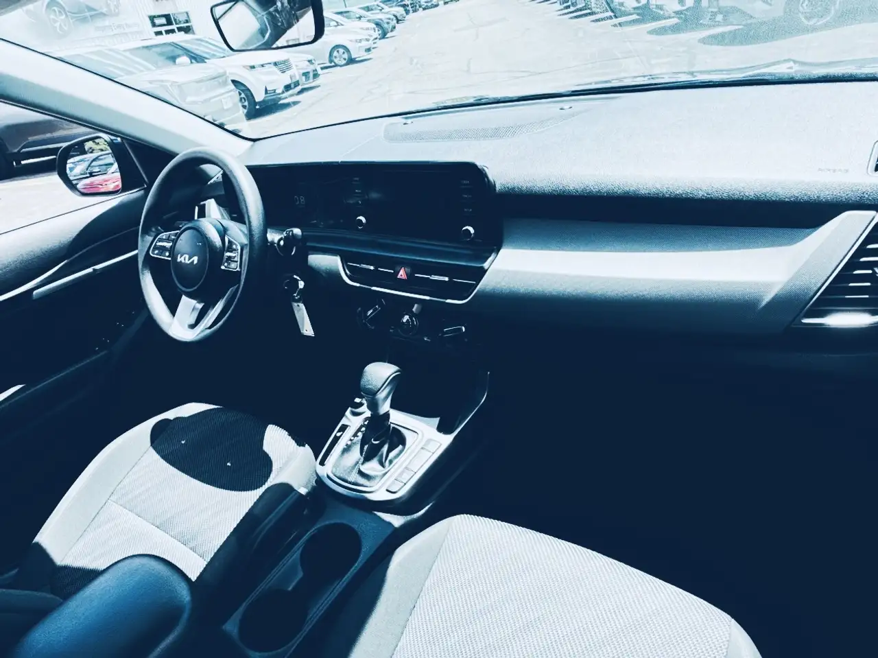Kia Seltos снимка Kia Seltos