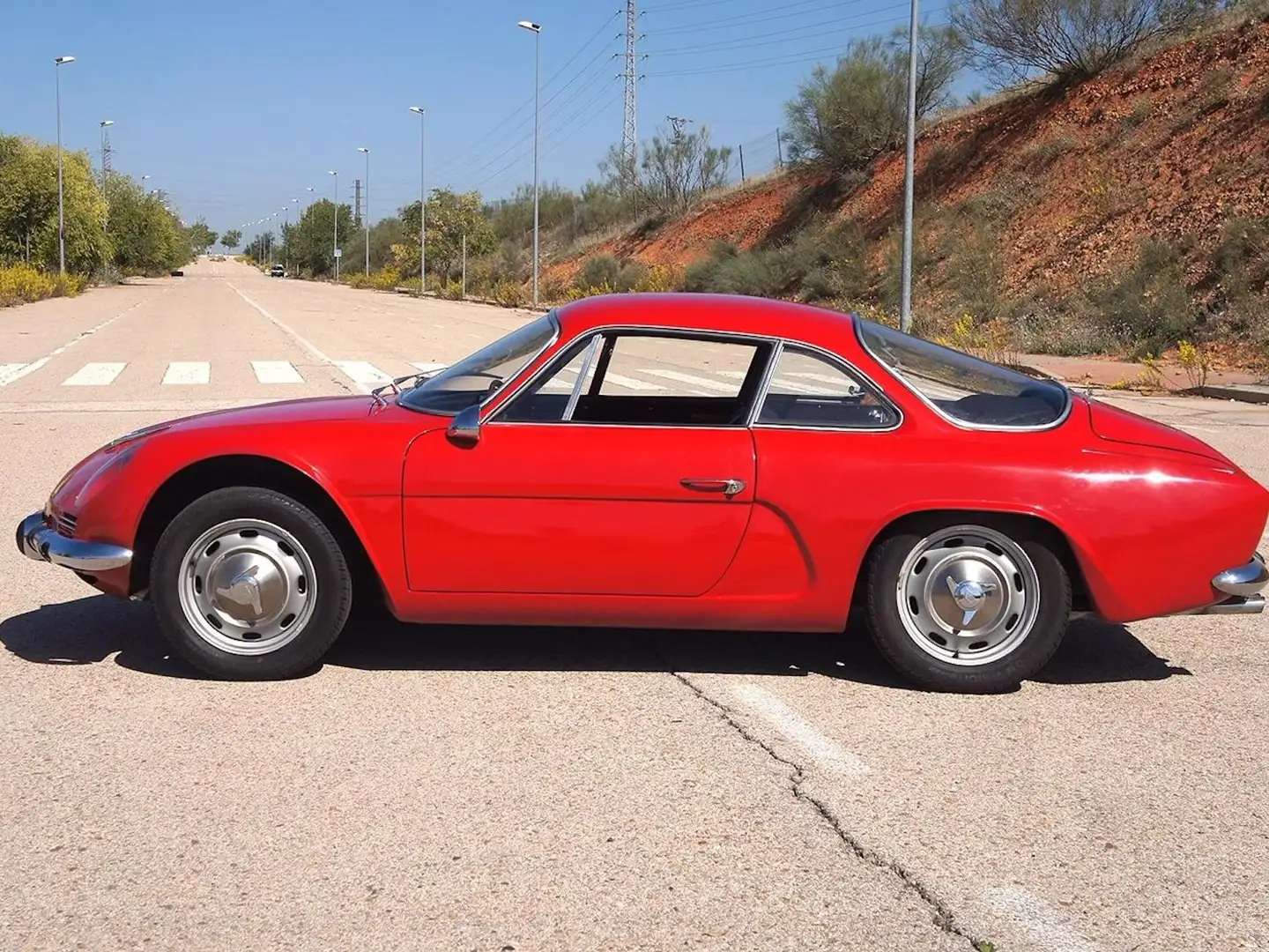 Renault Alpine A110 Berlinette 1100 Piros - 2