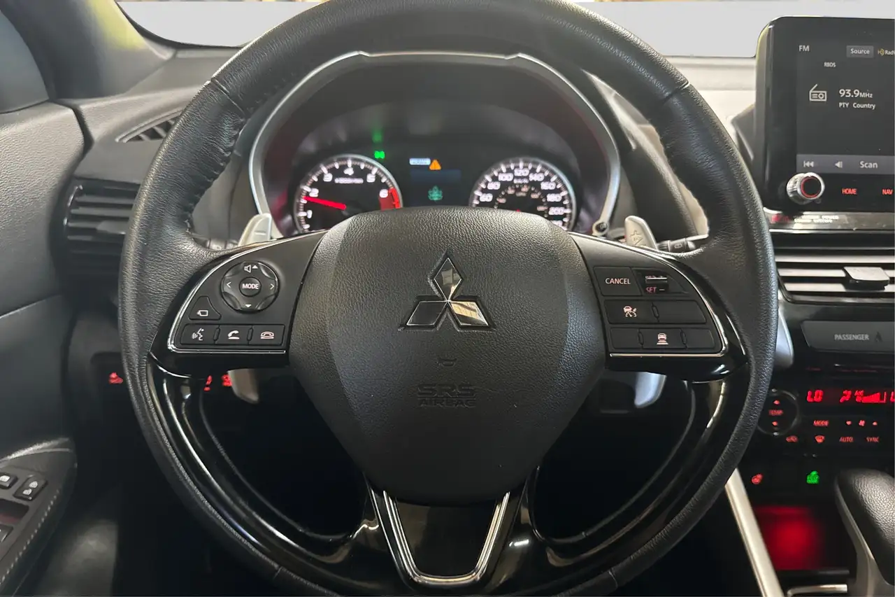 Mitsubishi Eclipse Cross снимка Mitsubishi Eclipse Cross