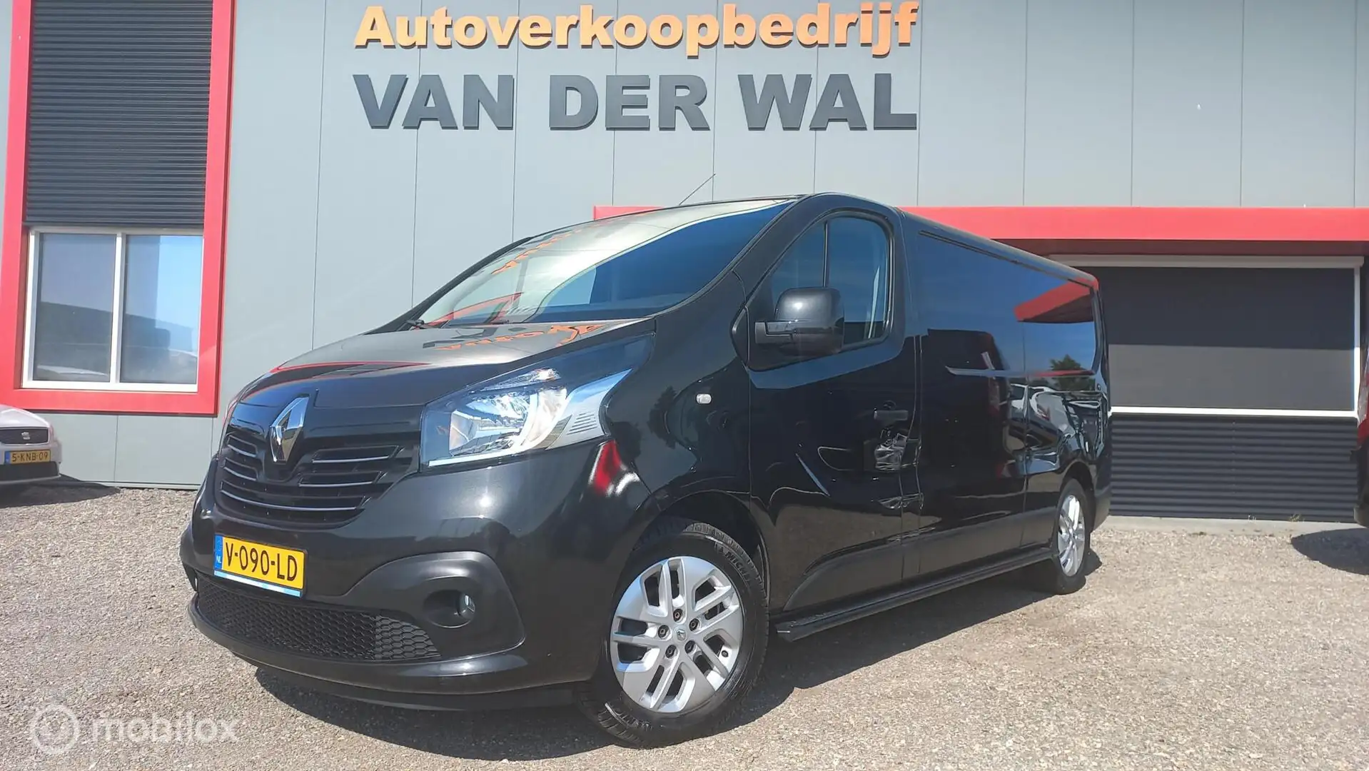 Renault Trafic bestel 1.6 dCi T29 L2H1 Comfort Energy Schwarz - 1