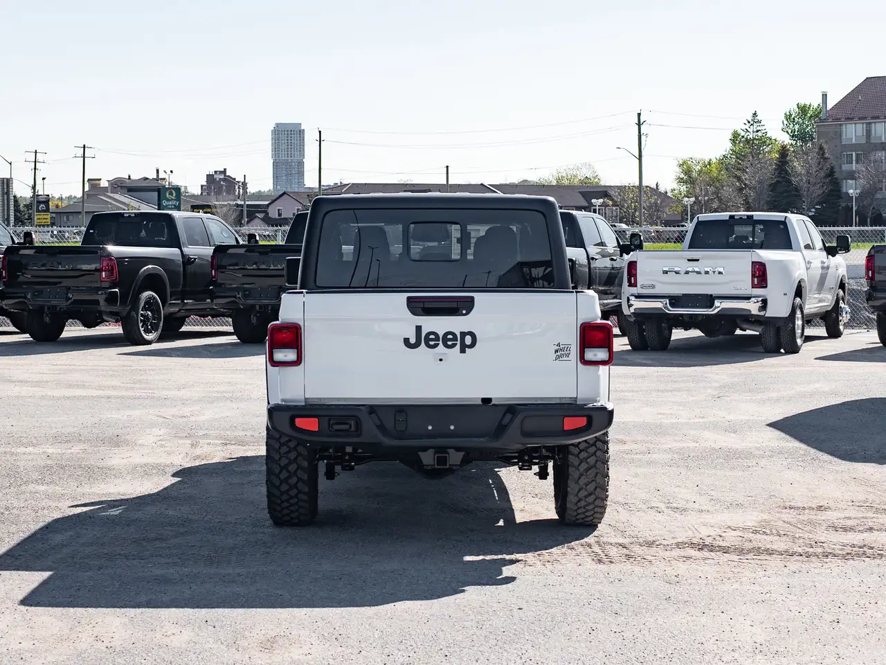 Jeep Gladiator снимка Jeep Gladiator