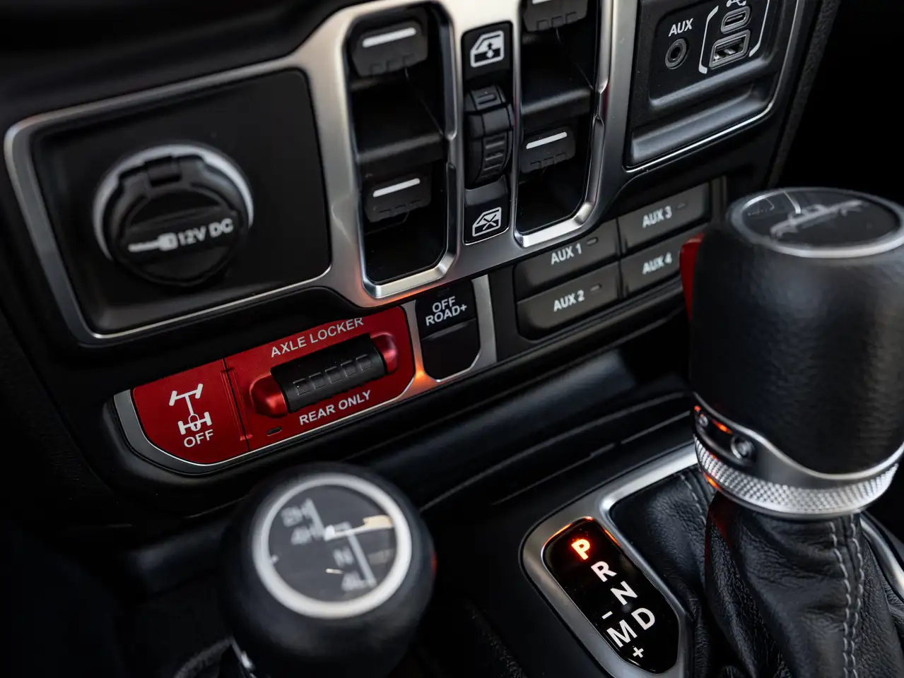 Jeep Gladiator снимка Jeep Gladiator