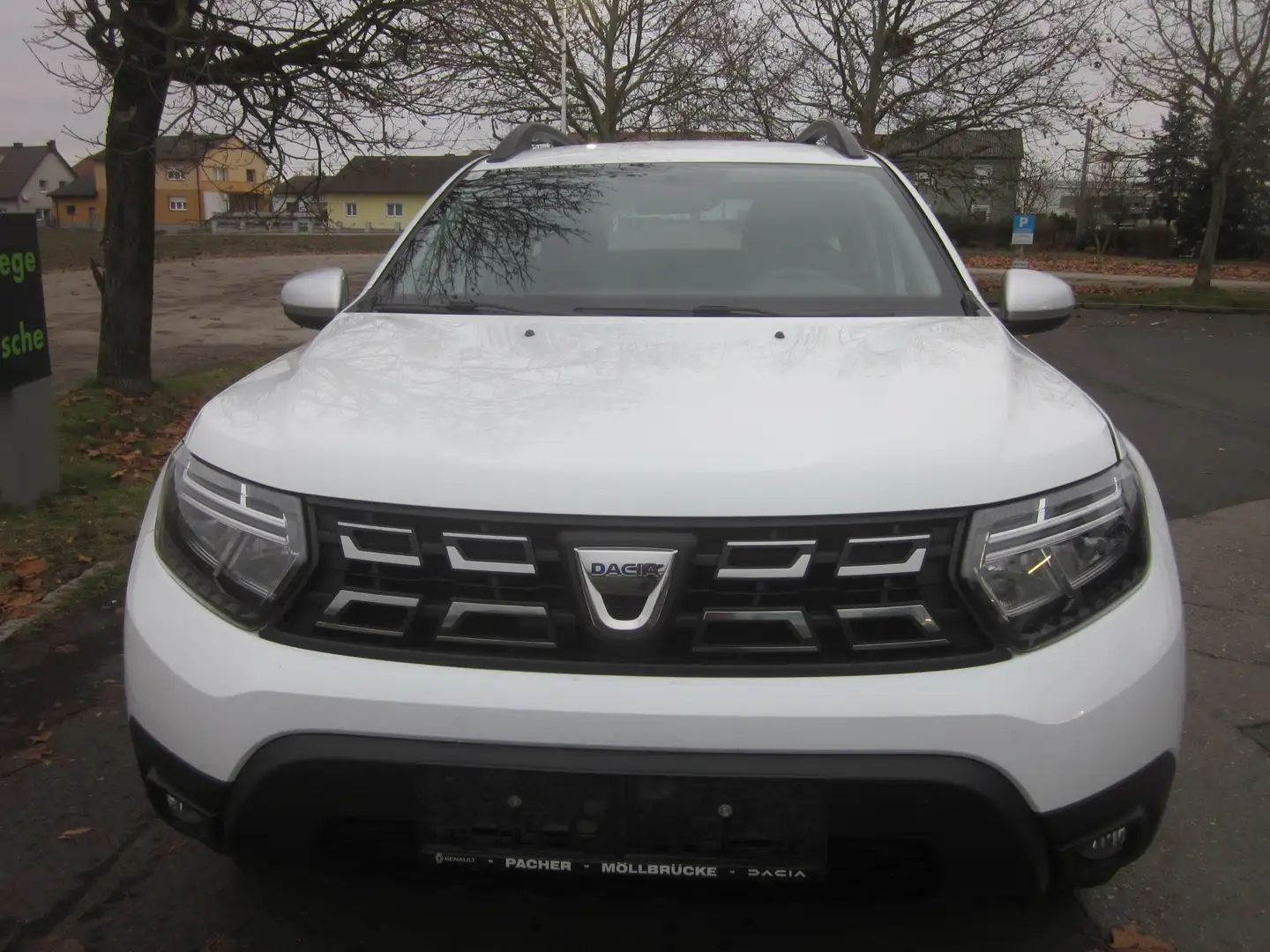 Dacia Duster Comfort 4WD Weiß - 2
