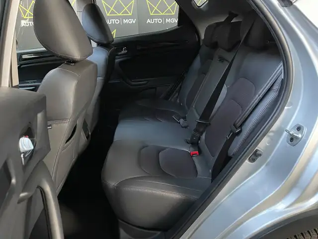 DR Automobiles DR4 view 14