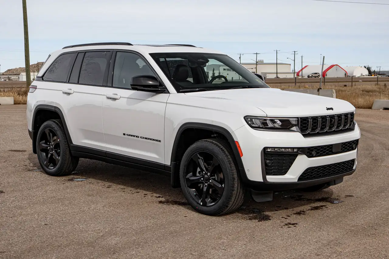 Jeep Grand Cherokee снимка Jeep Grand Cherokee