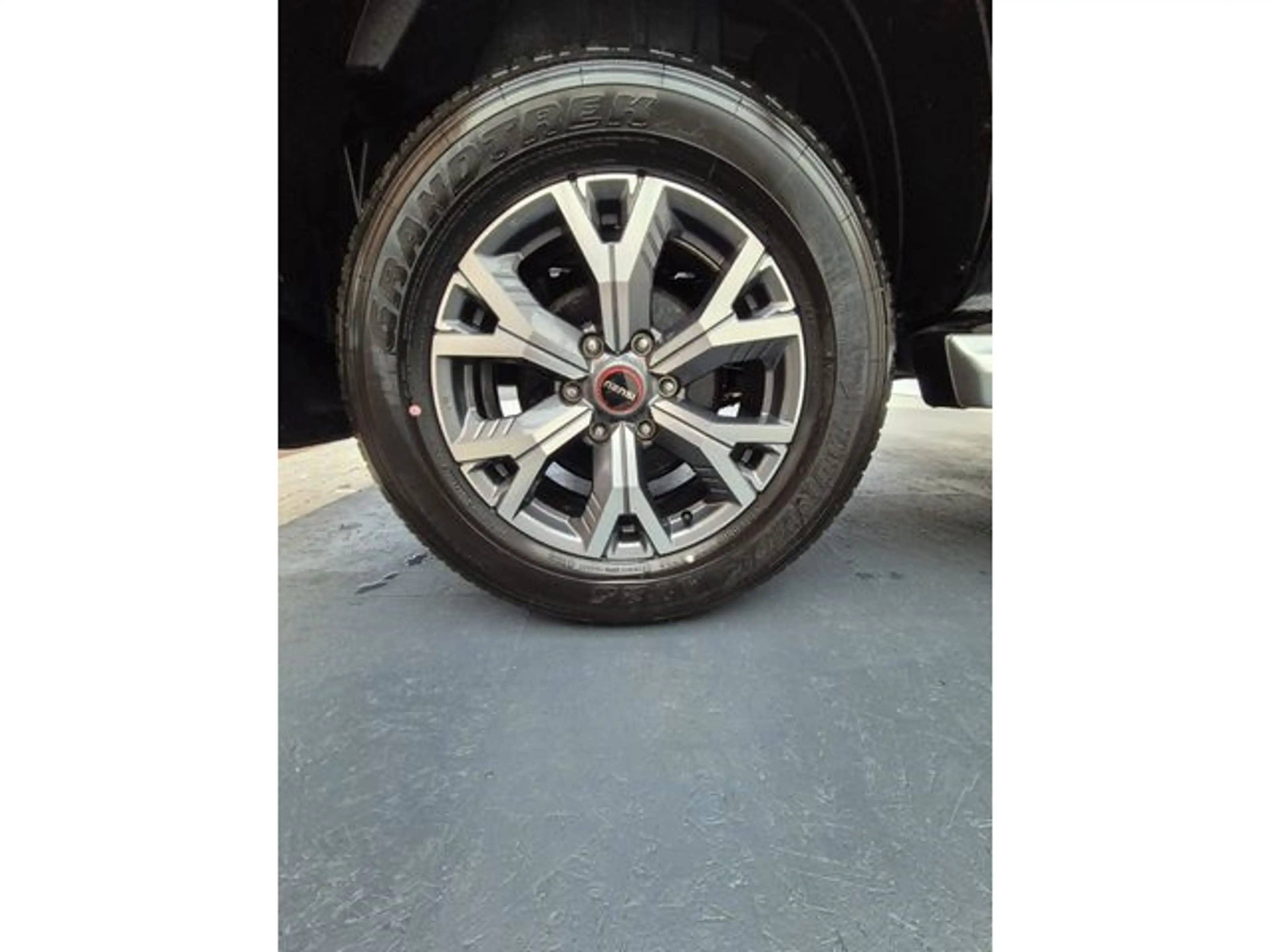 Isuzu D-Max Double Cab 4WD LSE A/T — photo 12