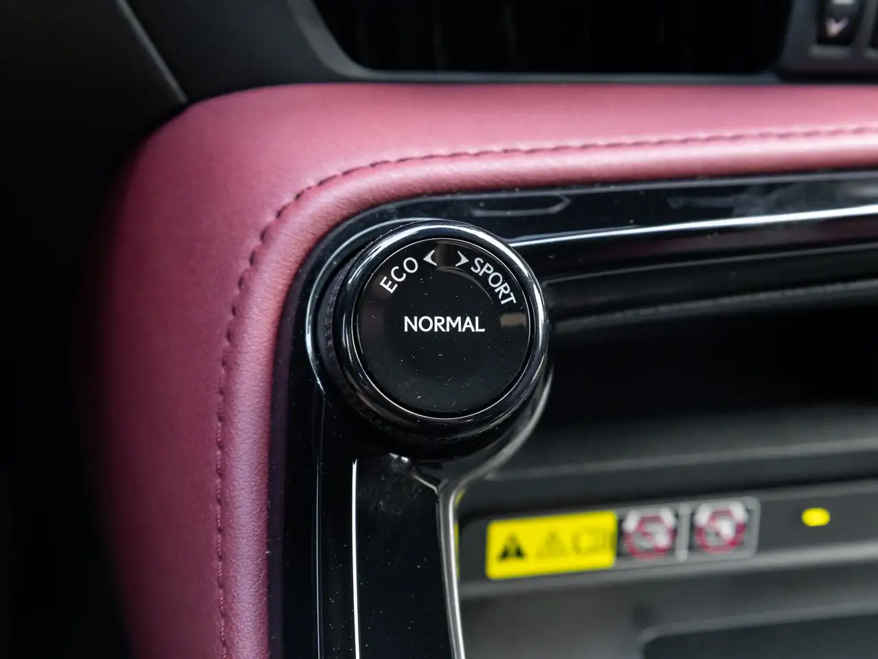 Lexus NX photo Lexus NX