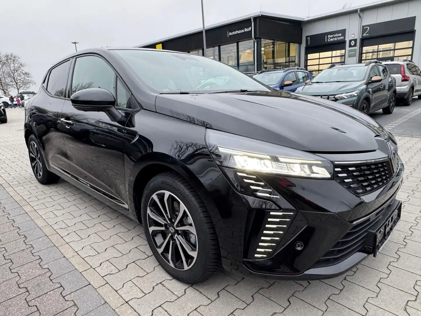 Renault Clio TECHNO E-Tech Full Hybrid 145 | SHZ Noir - 1