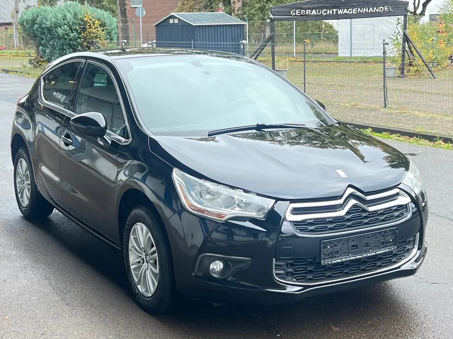 Citroen DS4 Chic-Tüv Neu Schwarz - 1