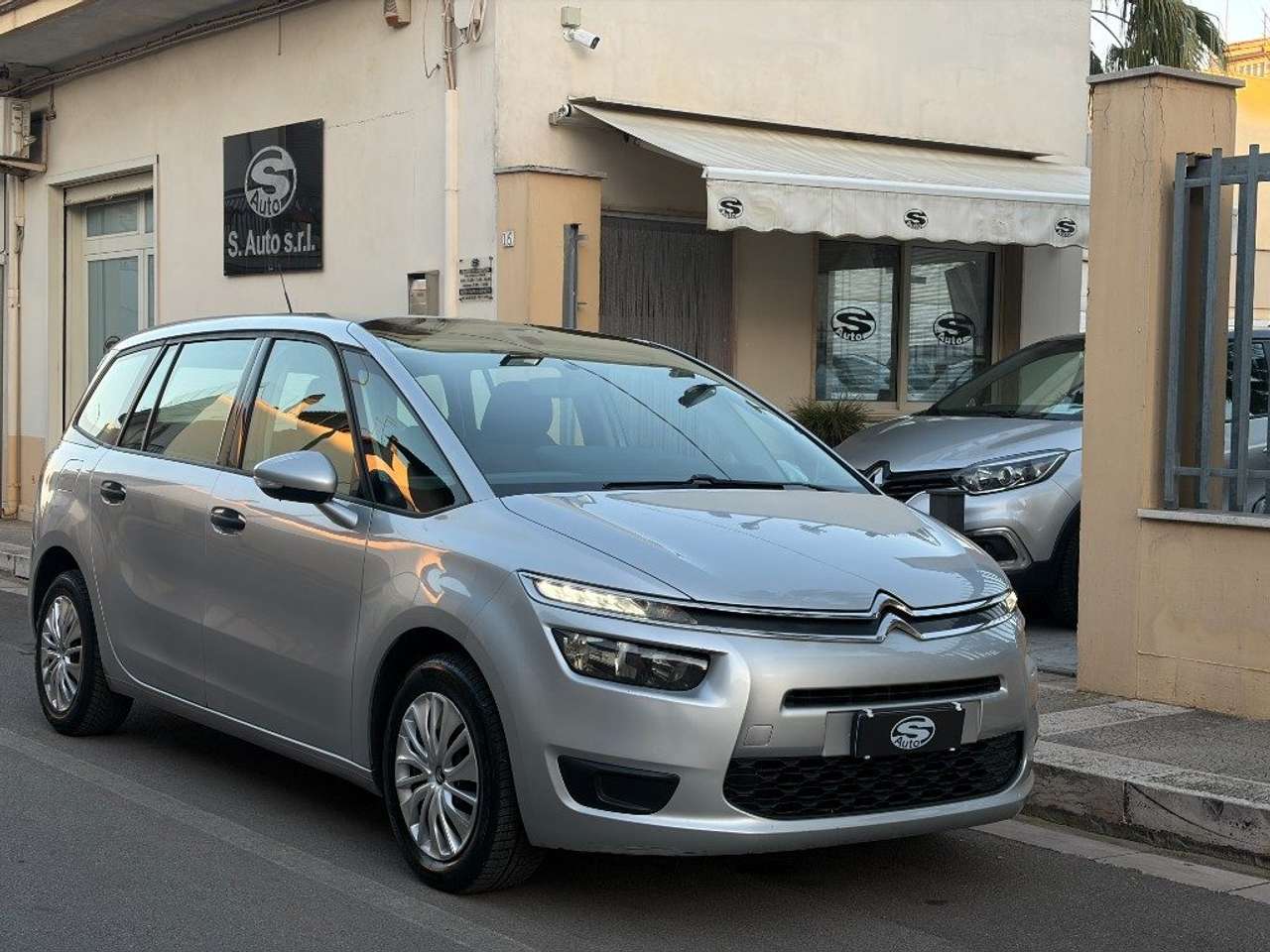 Citroen Grand C4 Picasso 1.6 e-HDi Aut. *7 Posti*
