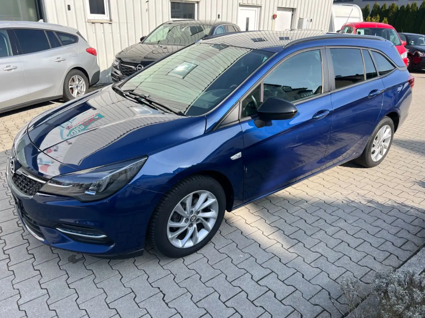 Opel Astra K Sports Tourer Business Turboschaden !!! Blau - 1