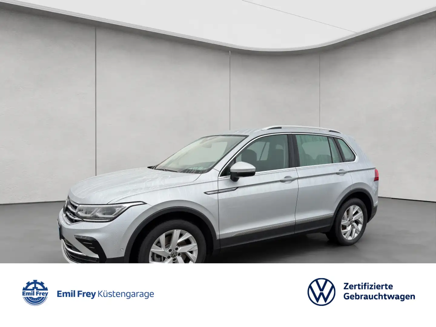 Volkswagen Tiguan Elegance 4Motion 2.0l TSI DSG ACC GJR AHK Silber - 1