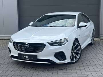 Insignia Grand Sport 2.0 Turbo 4x4 GSi