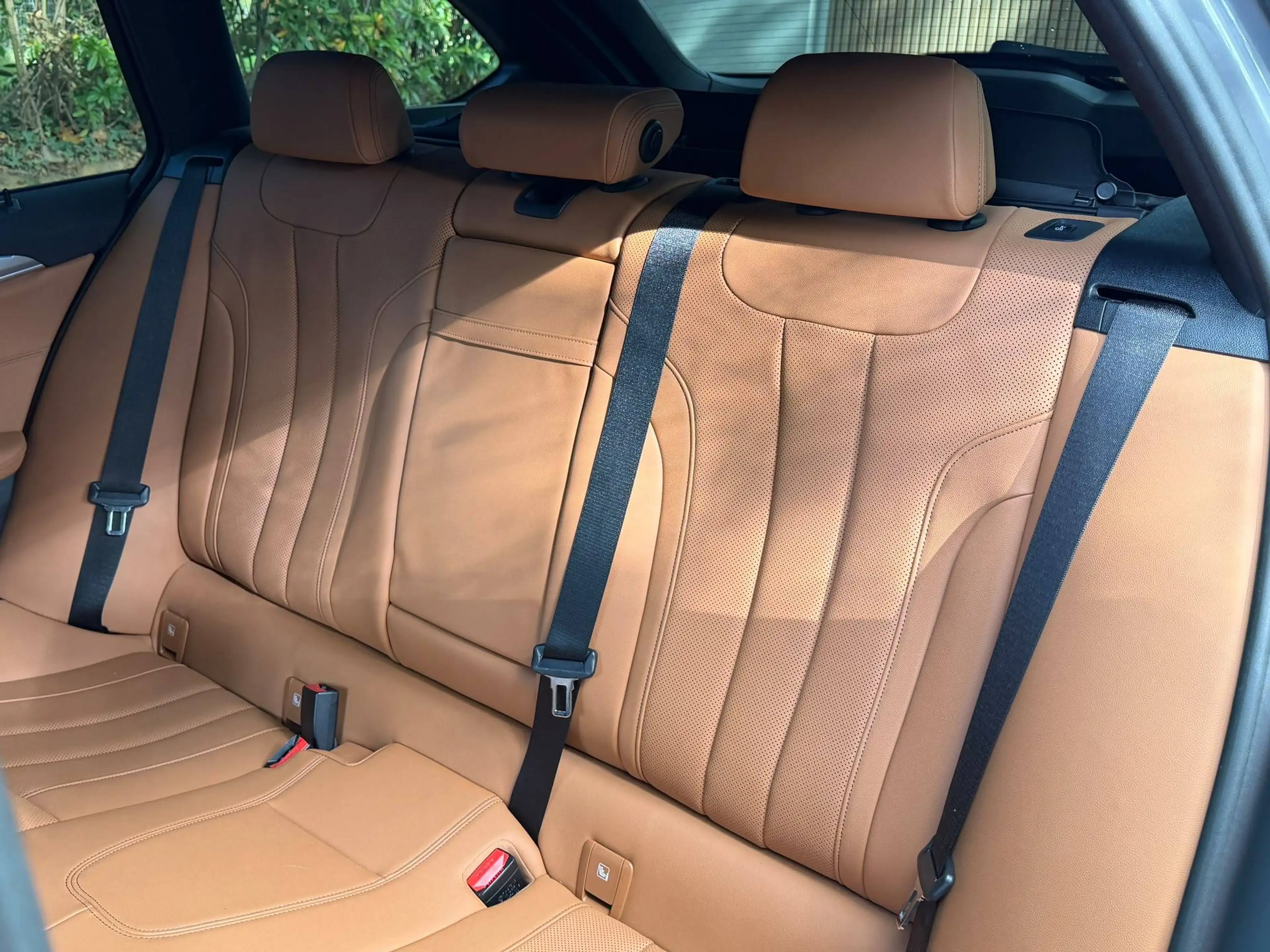 BMW 520 Touring 520eA Led-Navi Prof-Cockpit Pro-Verw.Leer-20" — photo 15