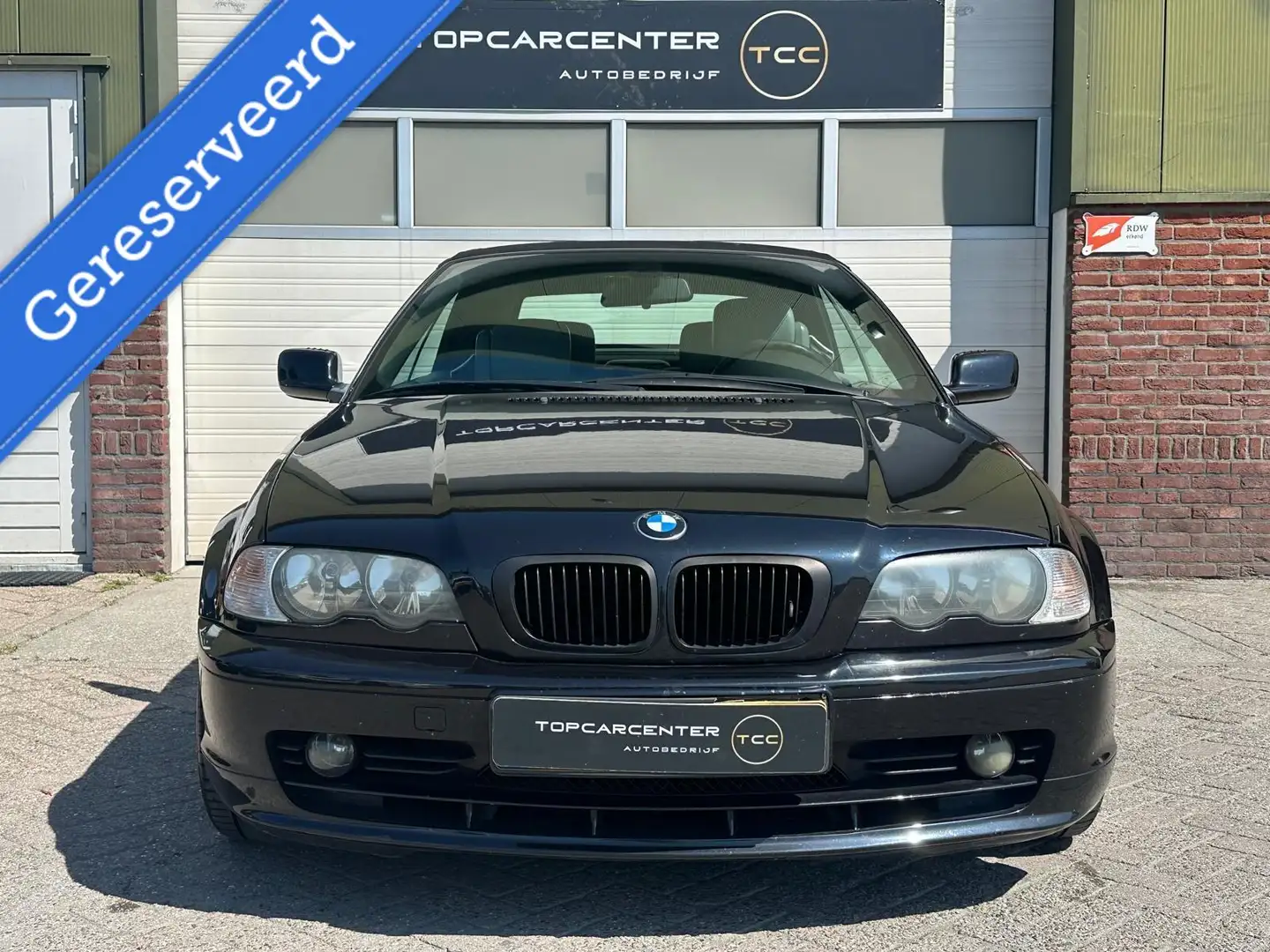 BMW 325 3-serie Cabrio 325Ci Executive/STOELV/AIRCO/APK/NA Zwart - 2